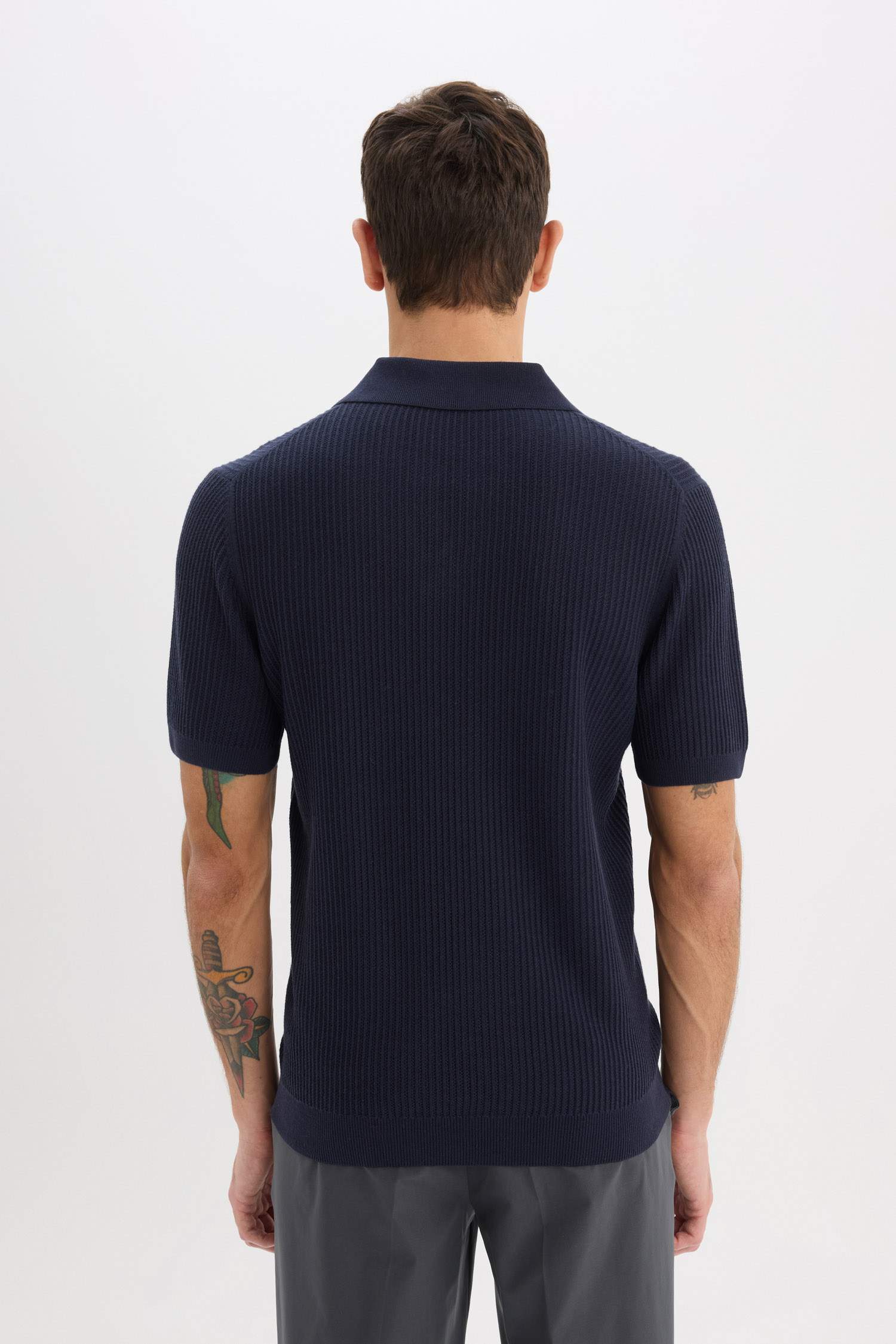 Standard Fit Short Sleeve Knitted Polo T-Shirt
