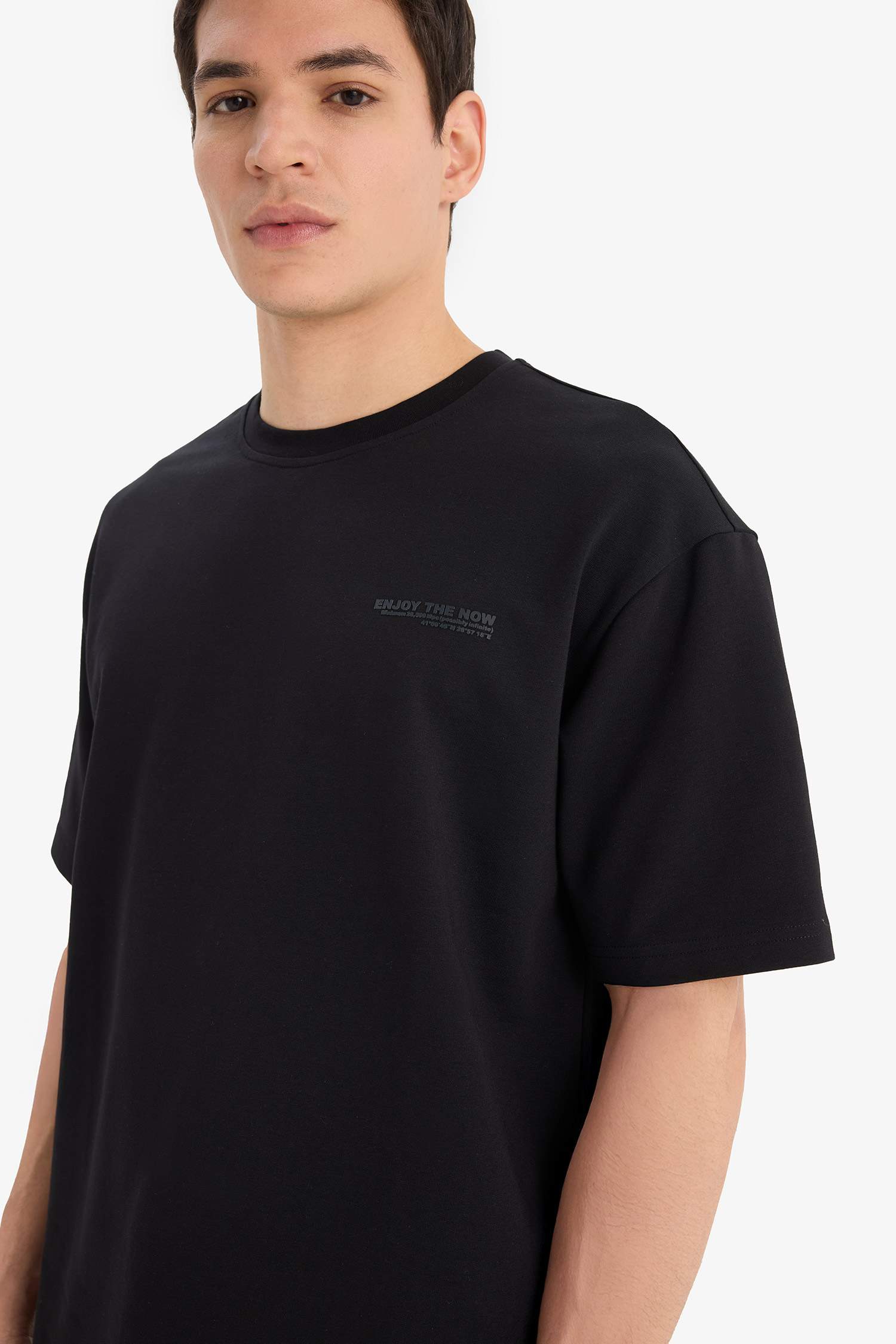 Boxy Fit Bisiklet Yaka Baskılı Kısa Kollu Tişört