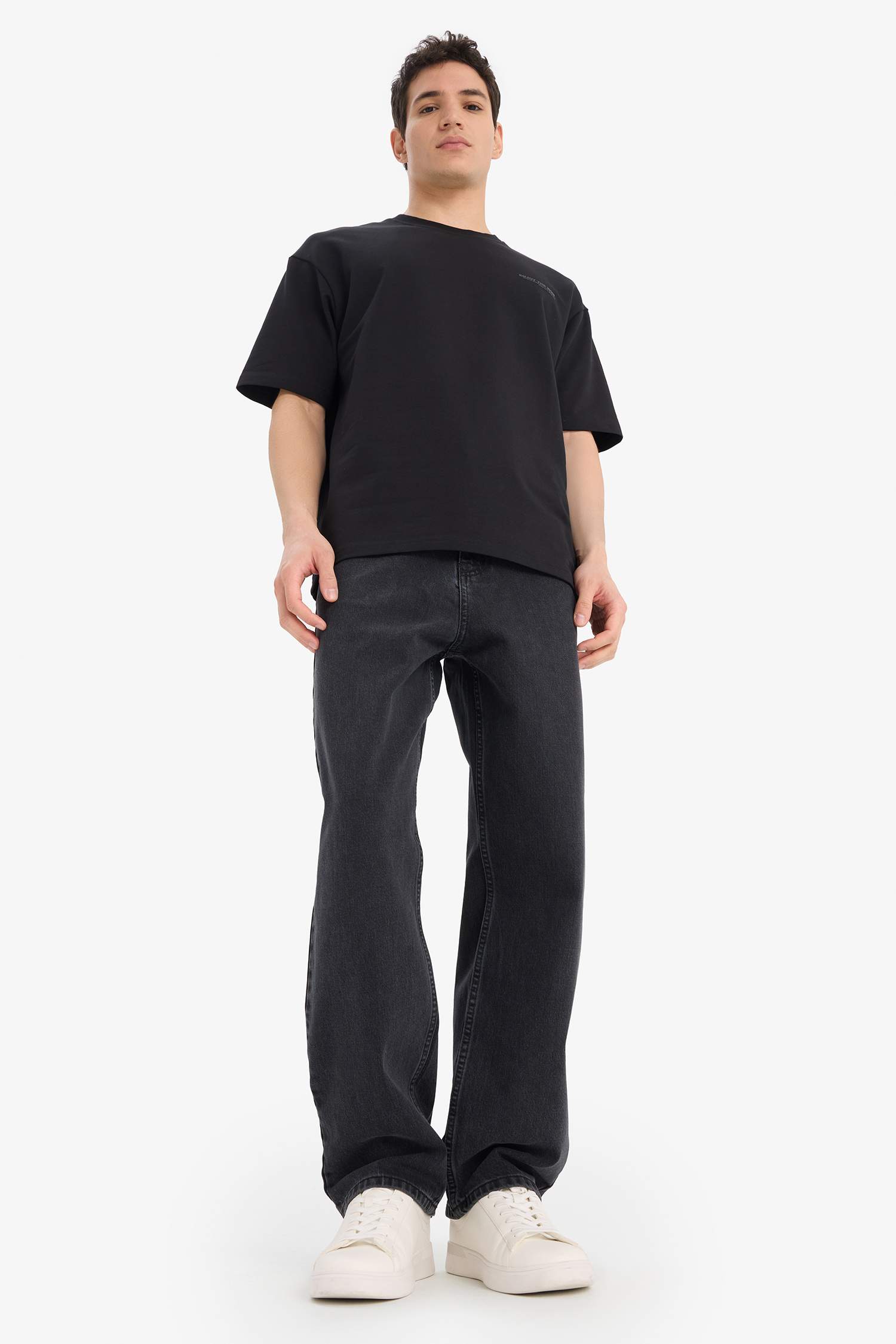 Boxy Fit Bisiklet Yaka Baskılı Kısa Kollu Tişört