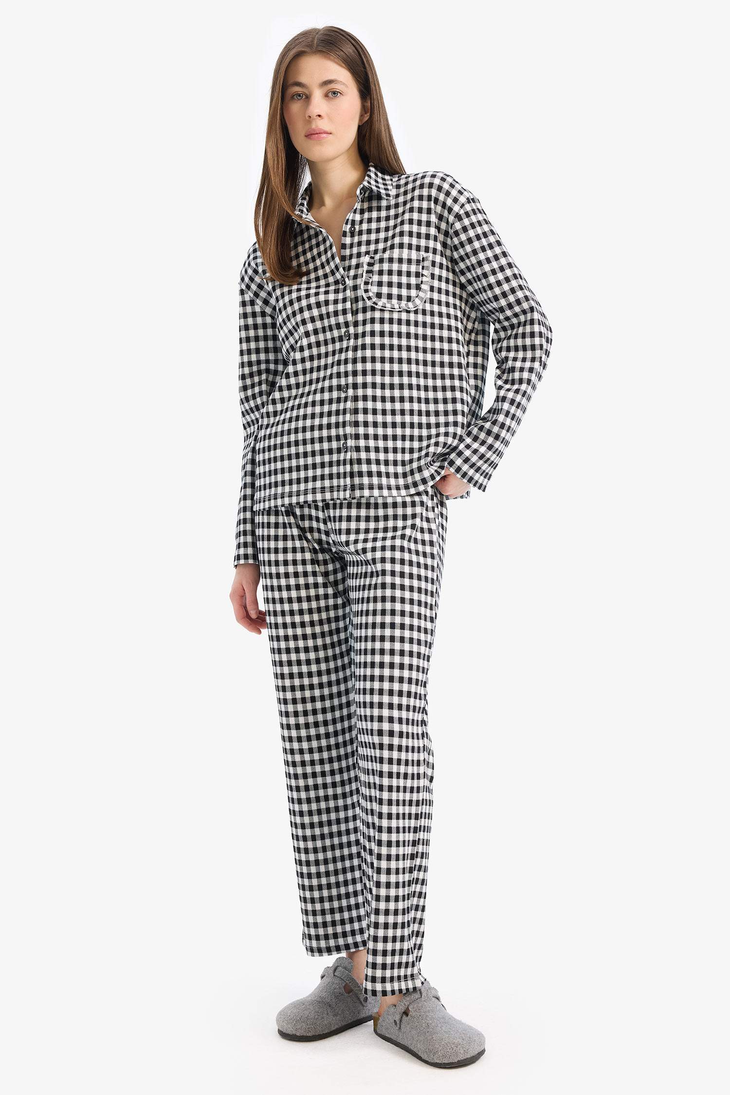 Pijama Takımı Kareli Uzun Kollu Üst Beli Lastikli Uzun Alt-Fall in Love