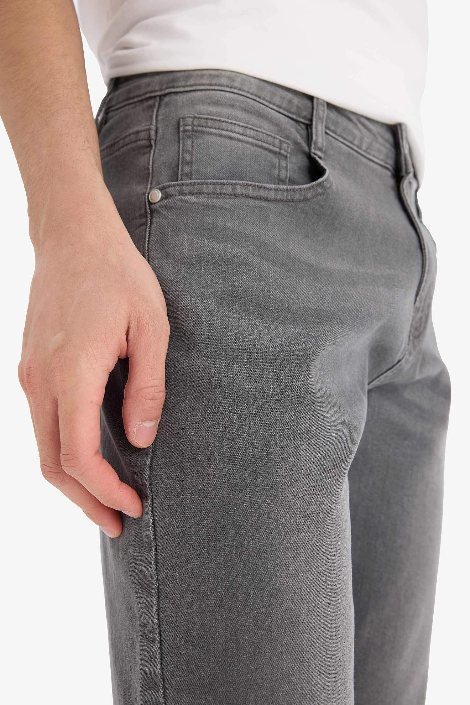 Джинсы Sergio с прямым кроем и нормальной талией, прямые брючины