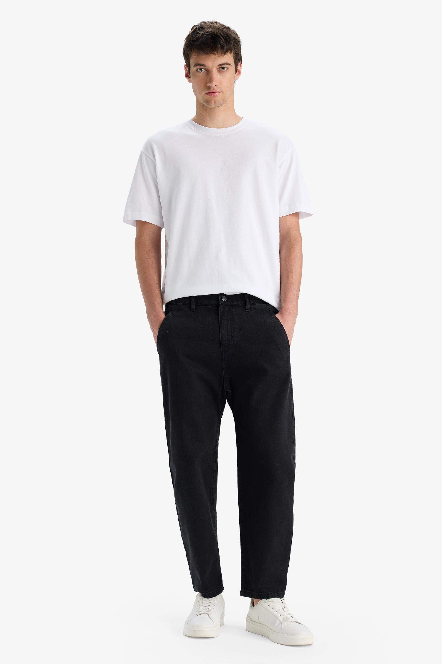 سروال جينز واسع