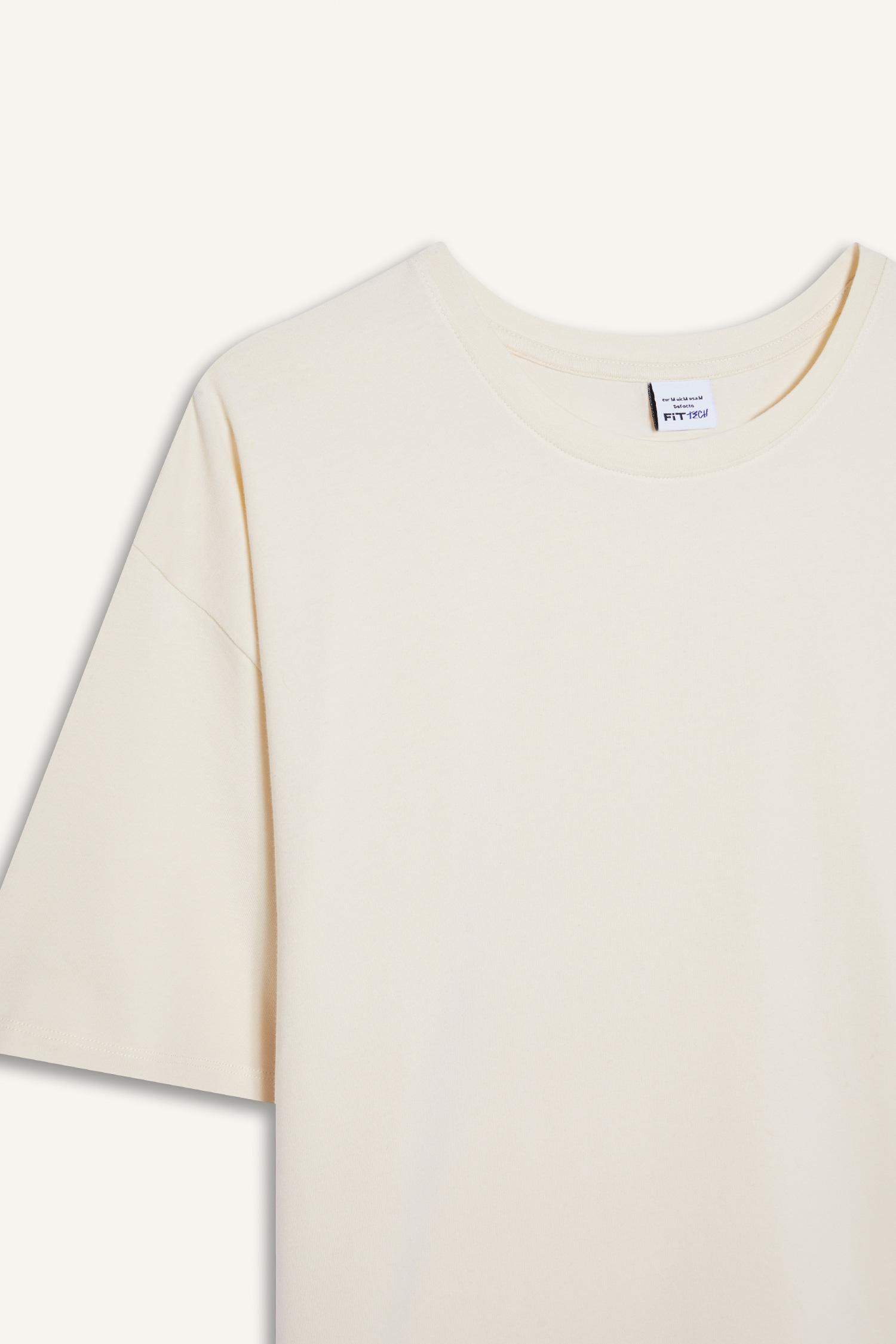 DeFactoFit Comfort Fit Bisiklet Yaka Sporcu Kısa Kollu Tişört