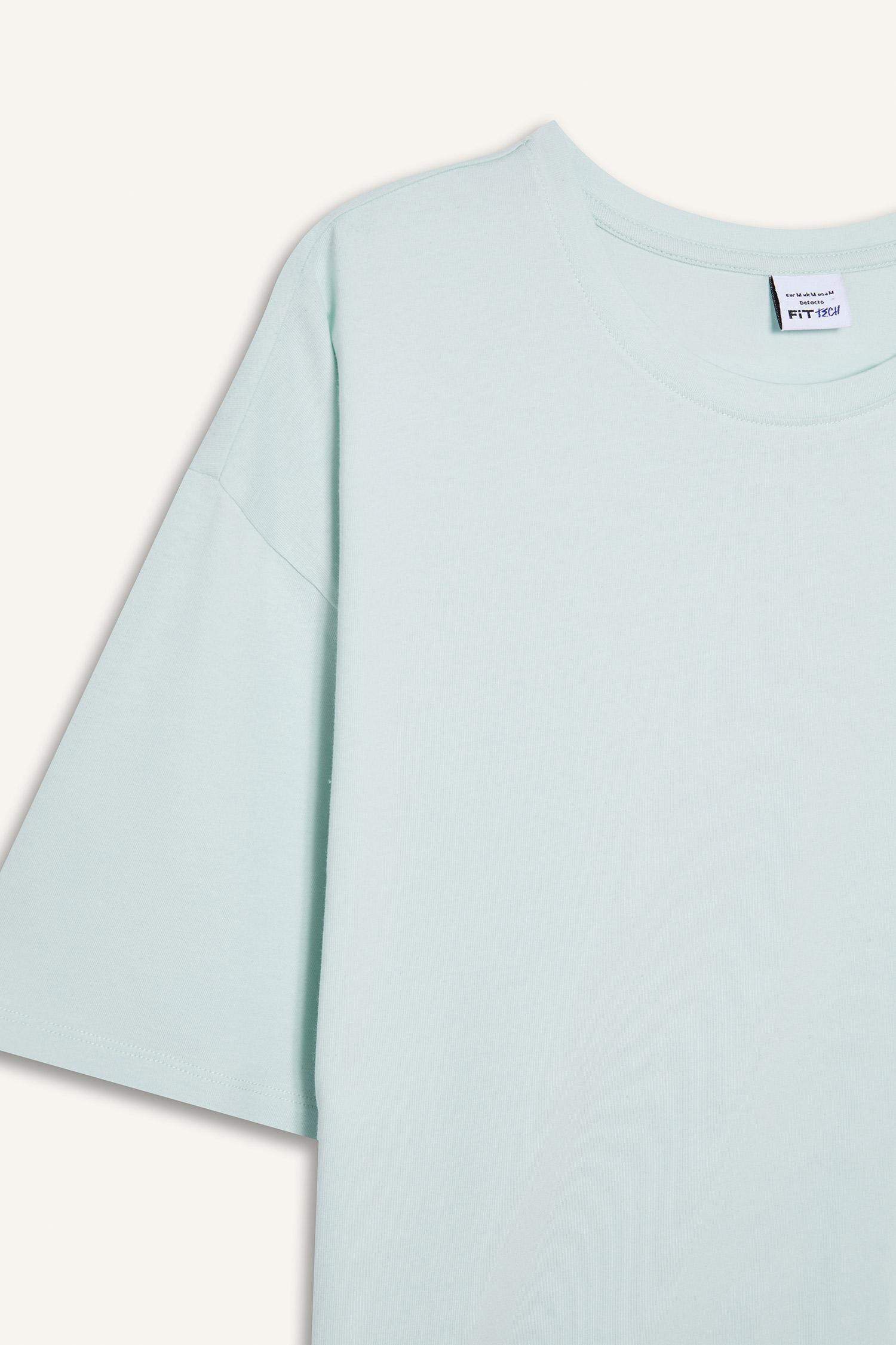 DeFactoFit Comfort Fit Bisiklet Yaka Sporcu Kısa Kollu Tişört