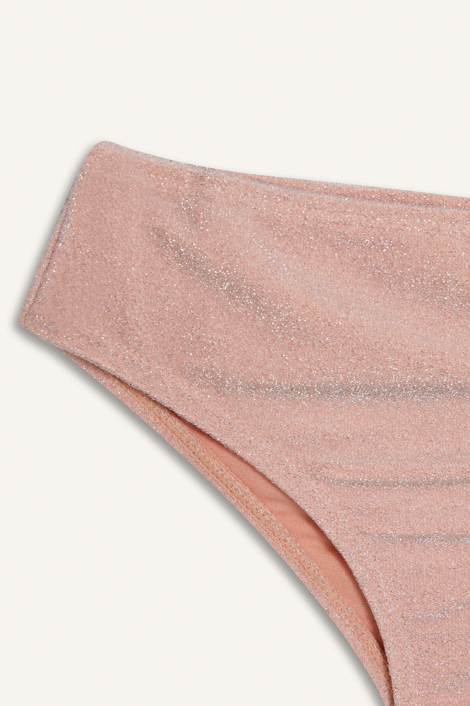 طقم بيكيني بنات من قطعتين