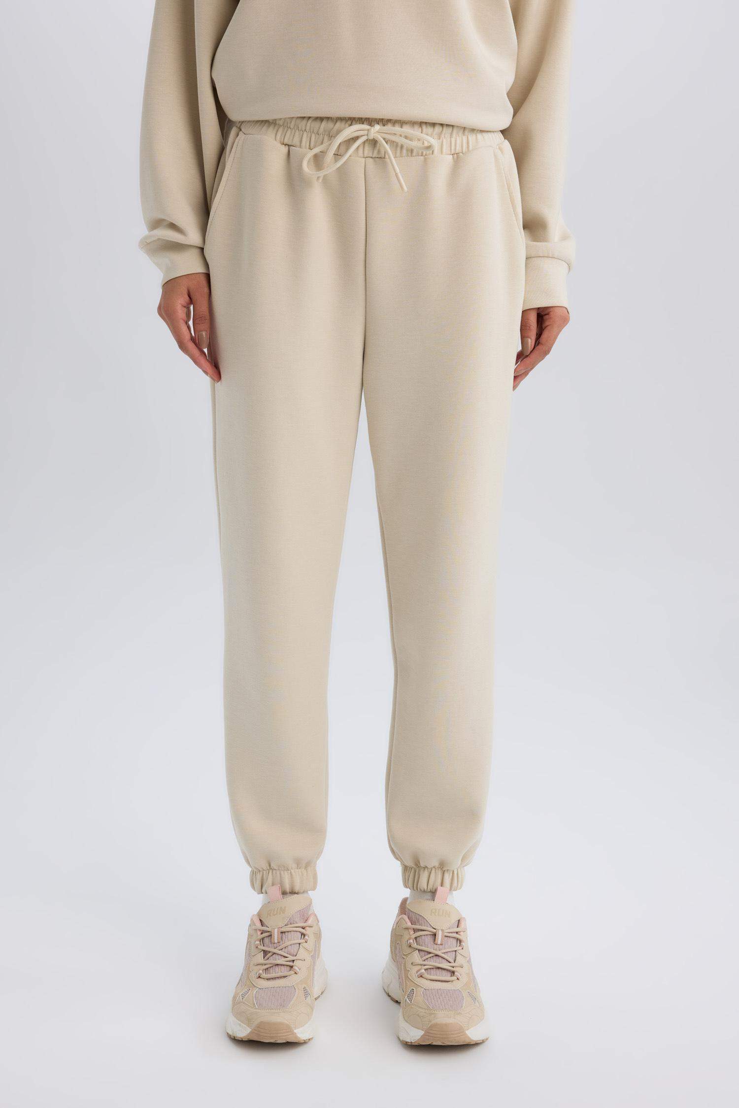 Джоггеры стандартного кроя с карманами, DeFactoFit