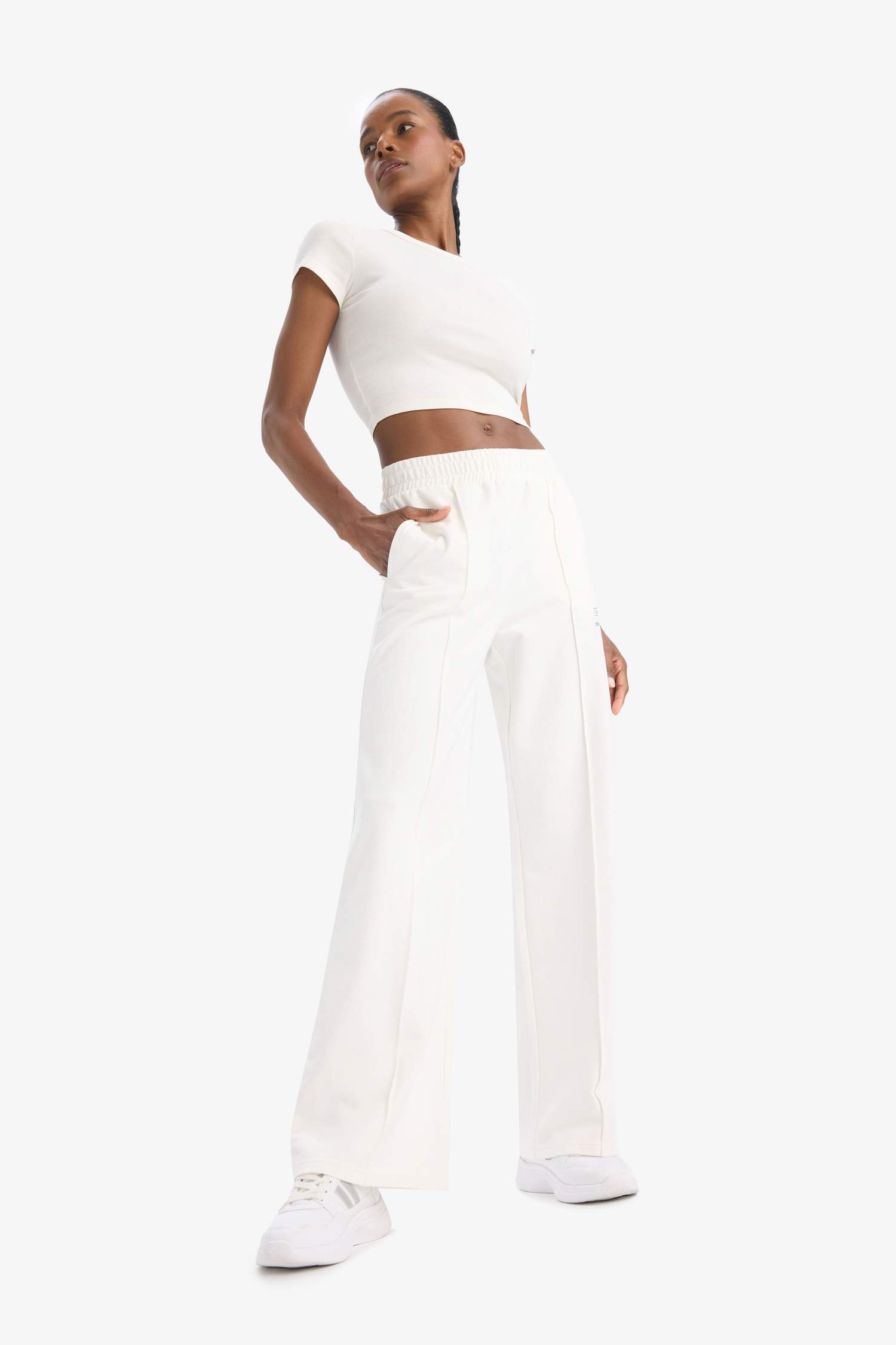 Wide Leg Geniş Paça Çift Cepli Standart Boy Sporcu Pantolon