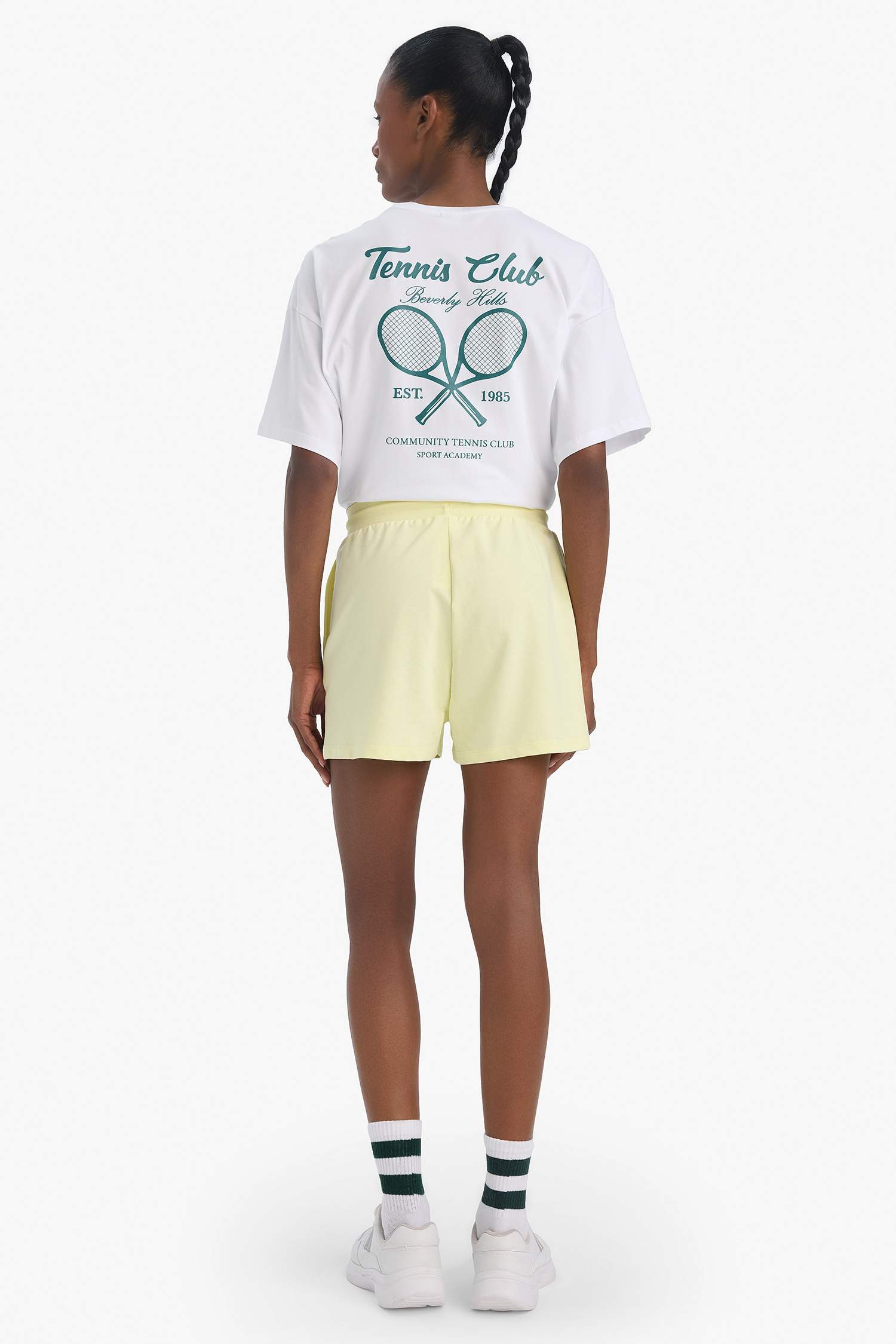 DeFactoFit Standart Fit Sporcu Kısa Paça Şort