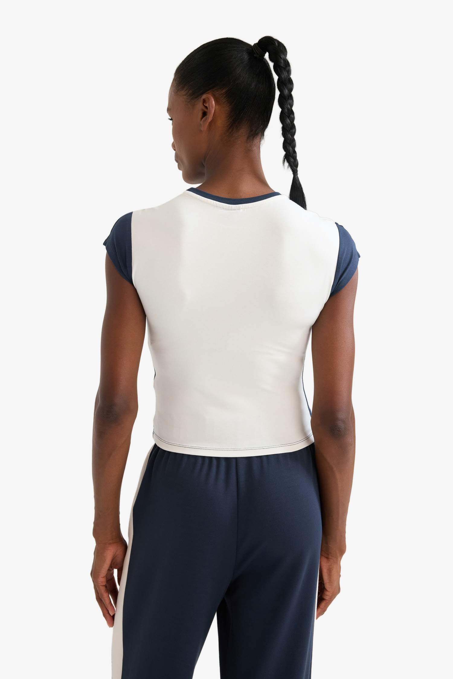 T-shirt NBA Brooklyn Nets à manches courtes et col rond Coupe slim de DeFactoFit