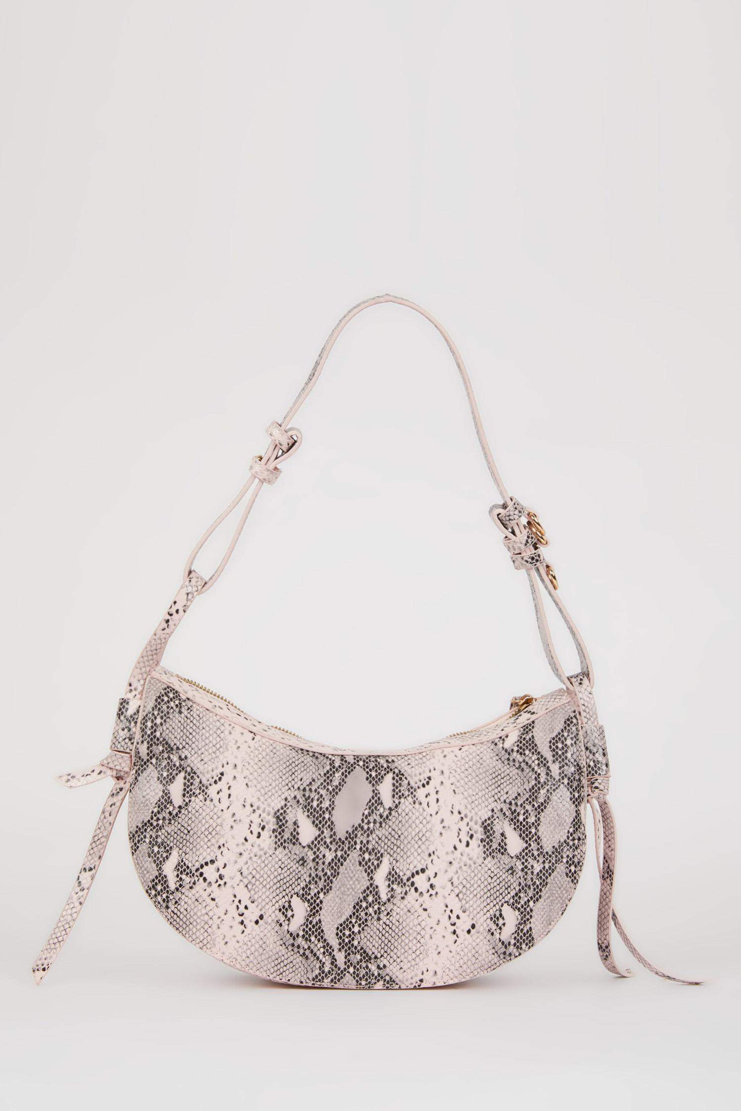 حقيبة كتف نسائية من جلد صناعي