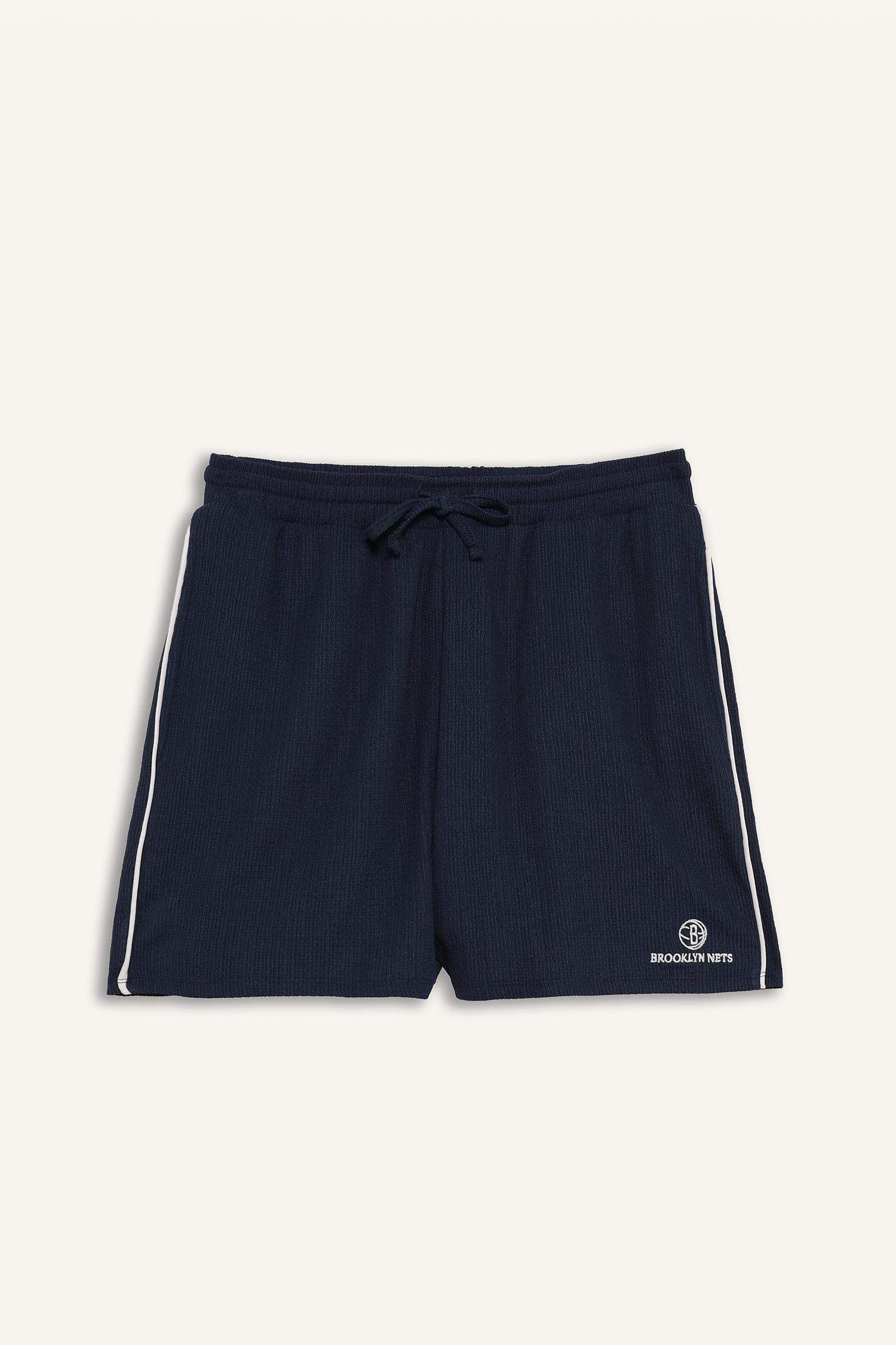 DeFactoFit NBA Brooklyn Nets Standard Fit Crinkle Fabric Shorts