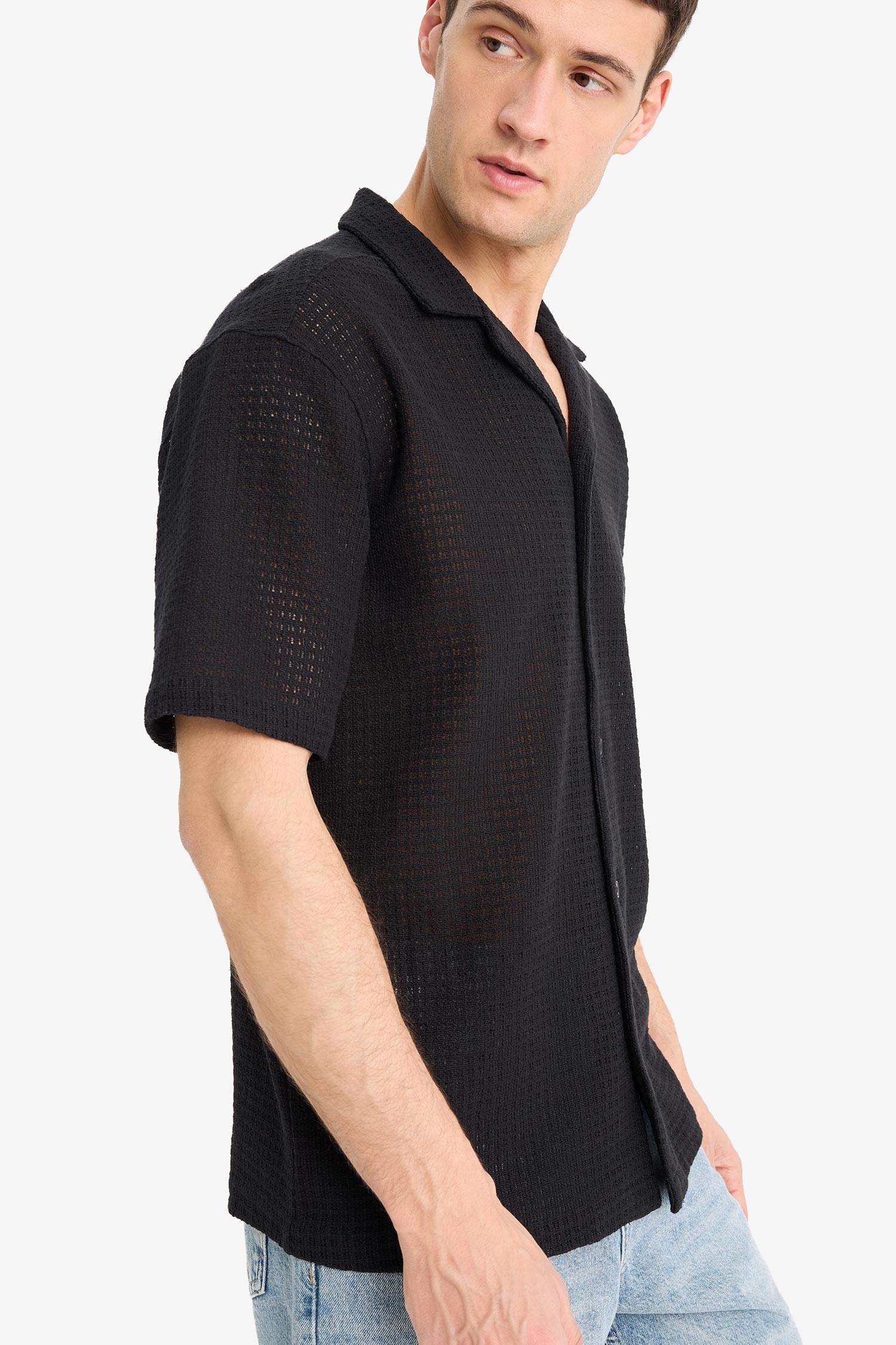 Regular Fit Apache Neck Short Sleeve Shirt