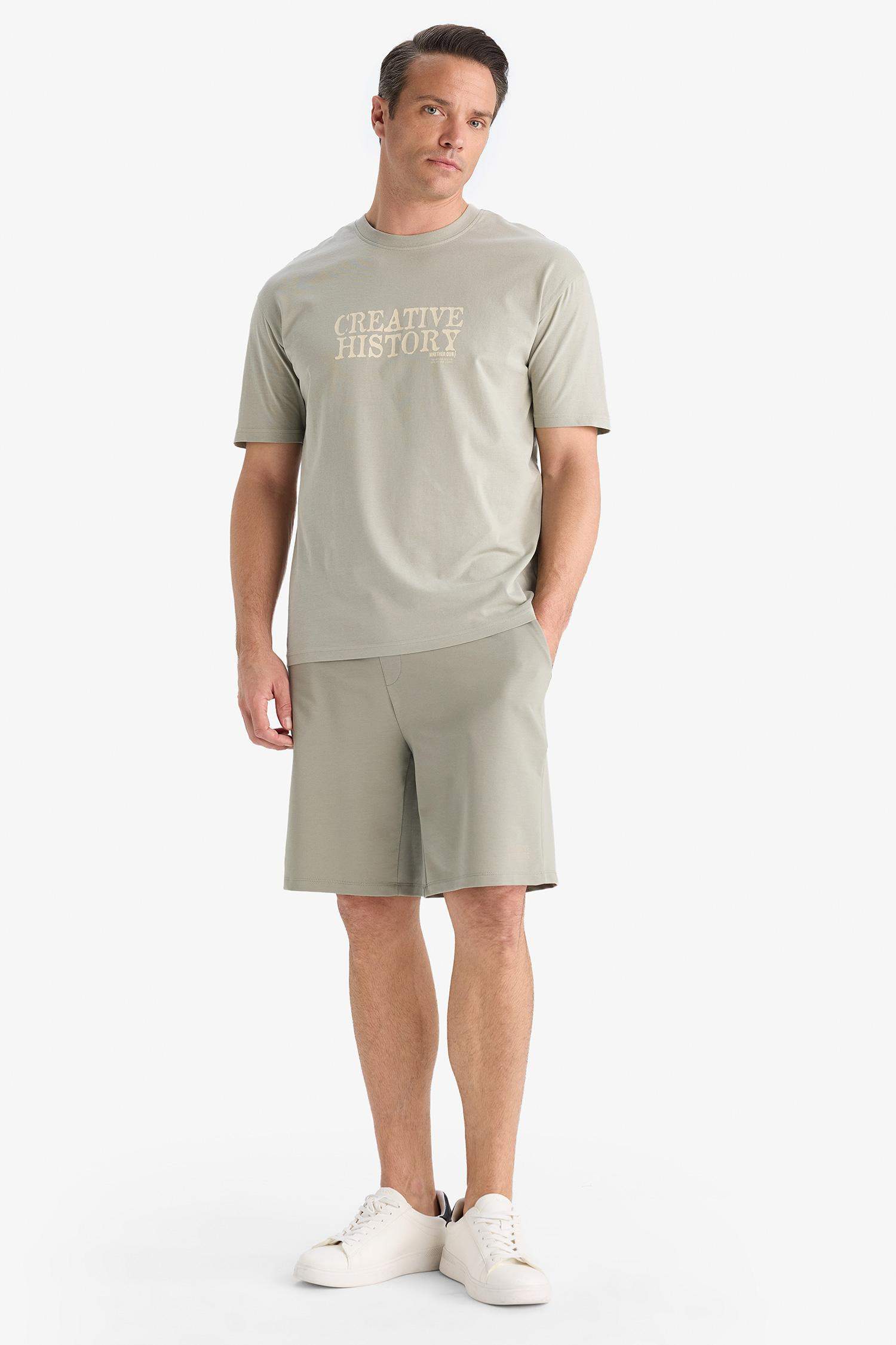 تي قطن شيرت قصة عادية برقبة مستديرة