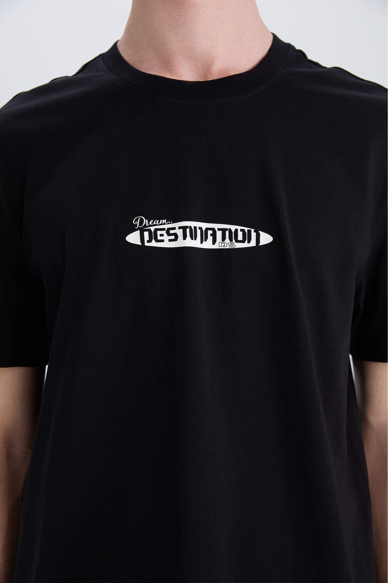 تيشيرت مطبوع قصة عادية برقبة مستديرة