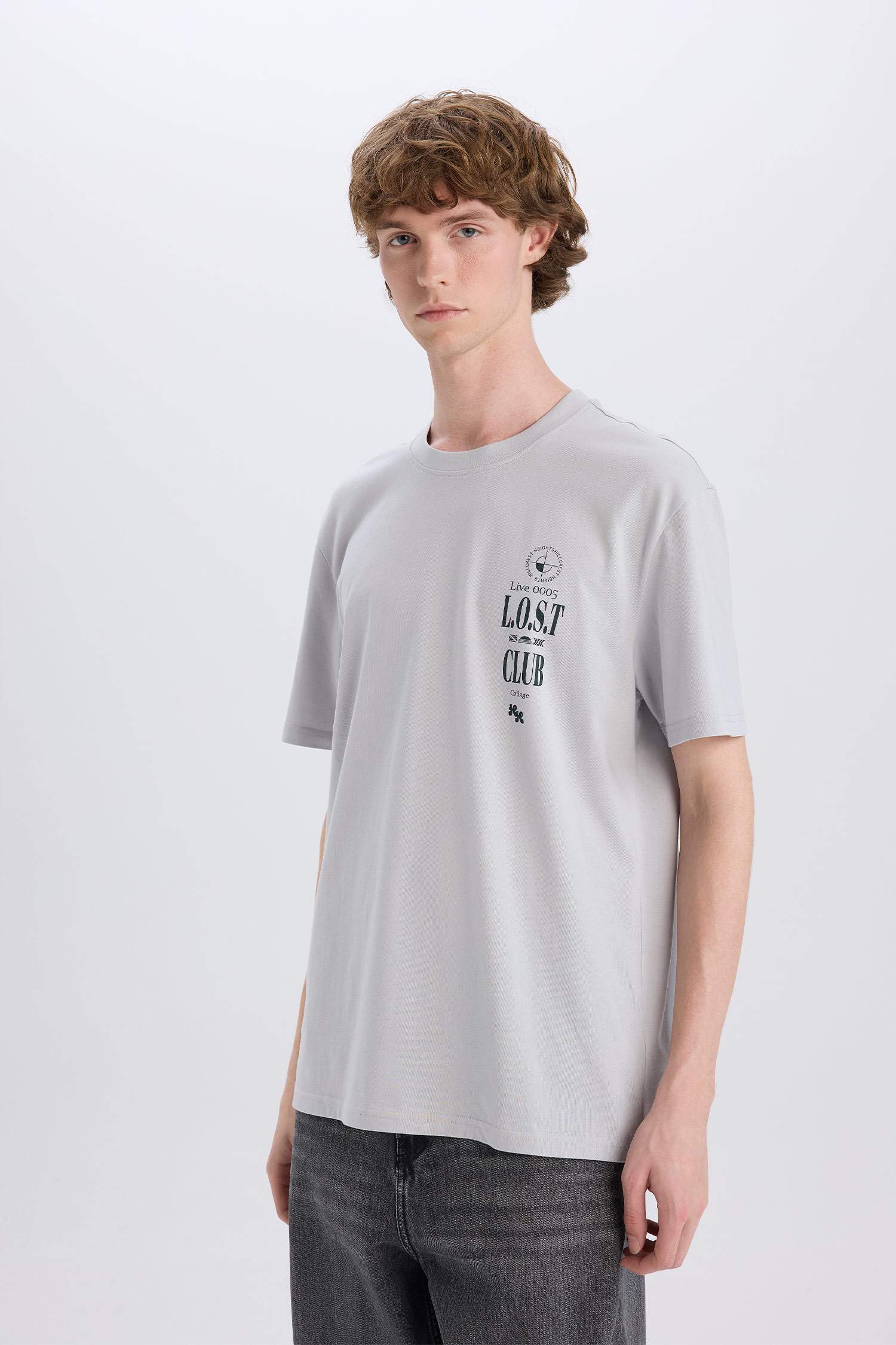 Regular Fit Crew Neck Printed Cotton T-Shirt