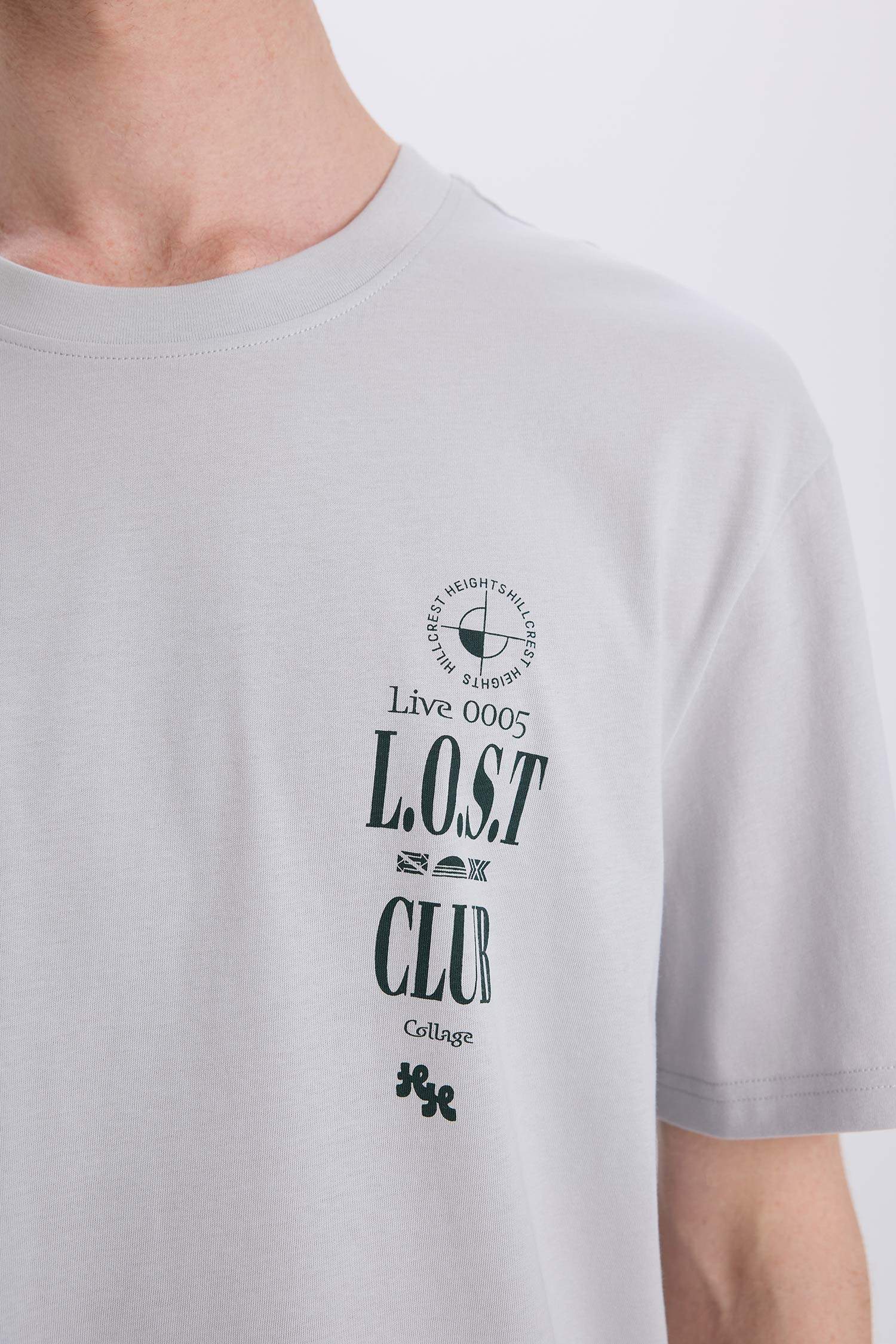 Regular Fit Crew Neck Printed Cotton T-Shirt