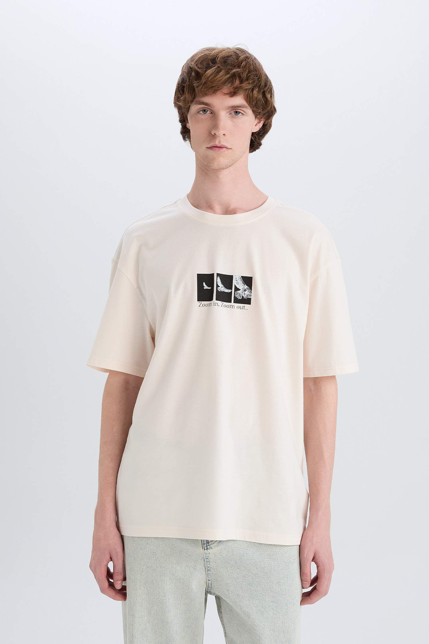 Футболка с круглым вырезом и короткими рукавами с принтом