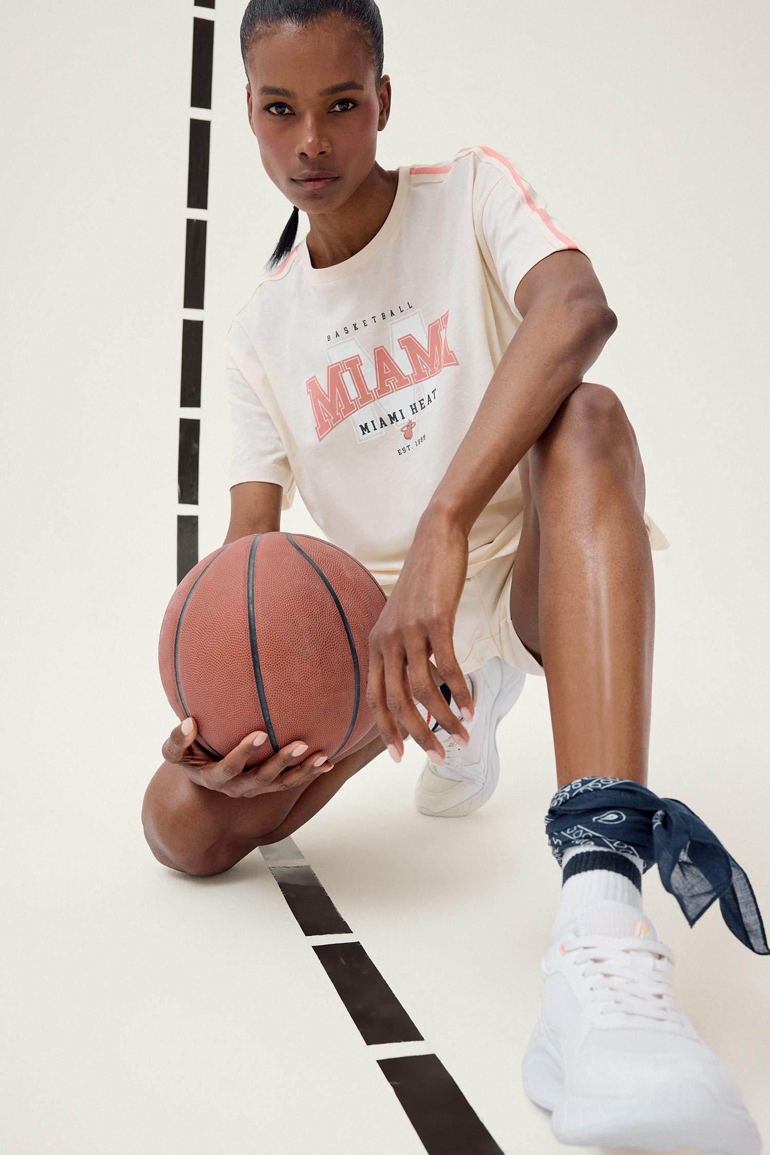 DeFactoFit NBA Miami Heat Oversize футболка с круглым вырезом и коротким рукавом