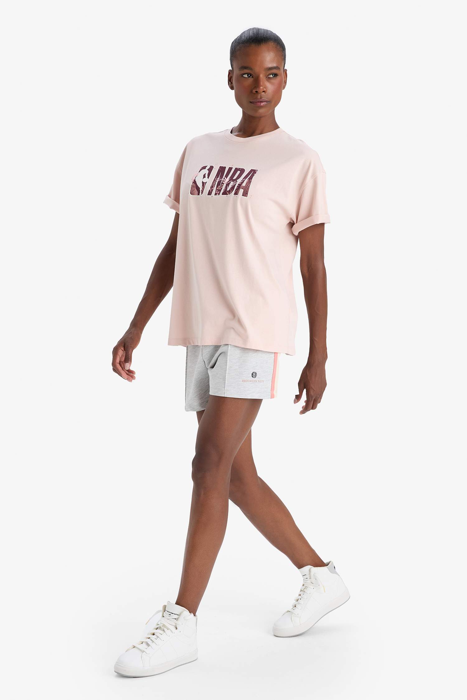 DeFactoFit NBA Brooklyn Nets Standard Fit Shorts