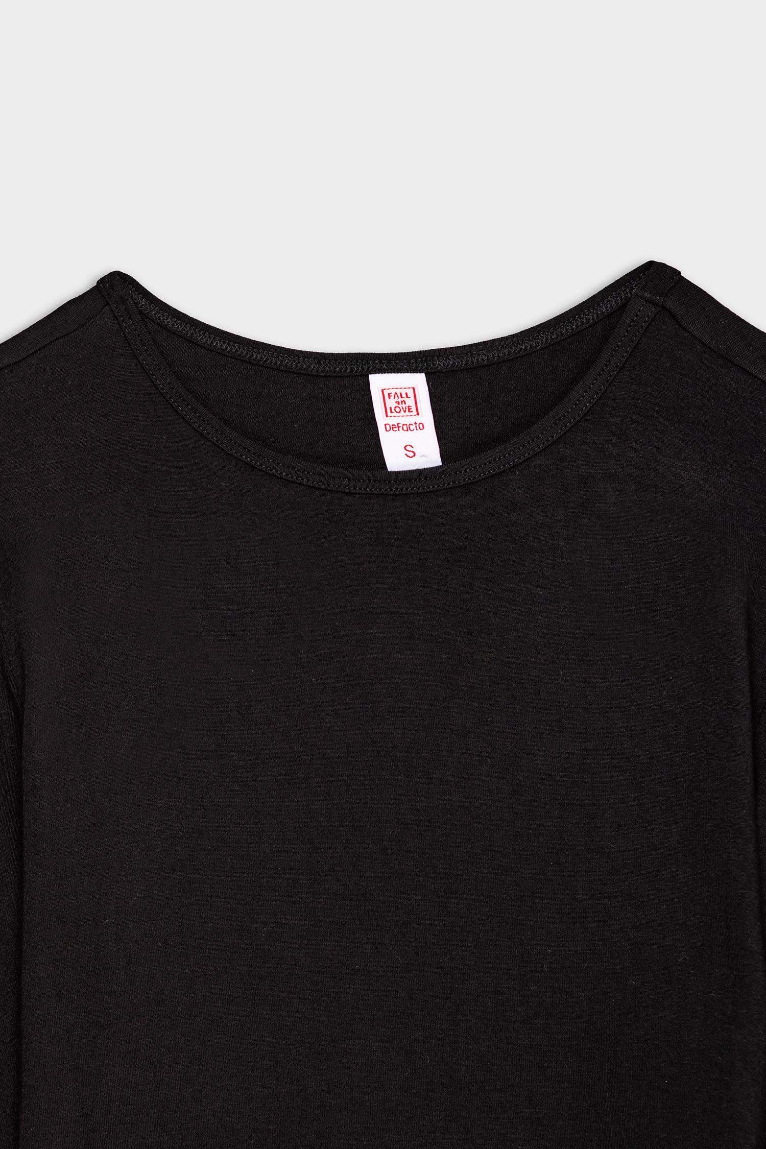 توب فيسكوز أسود من Fall in Love