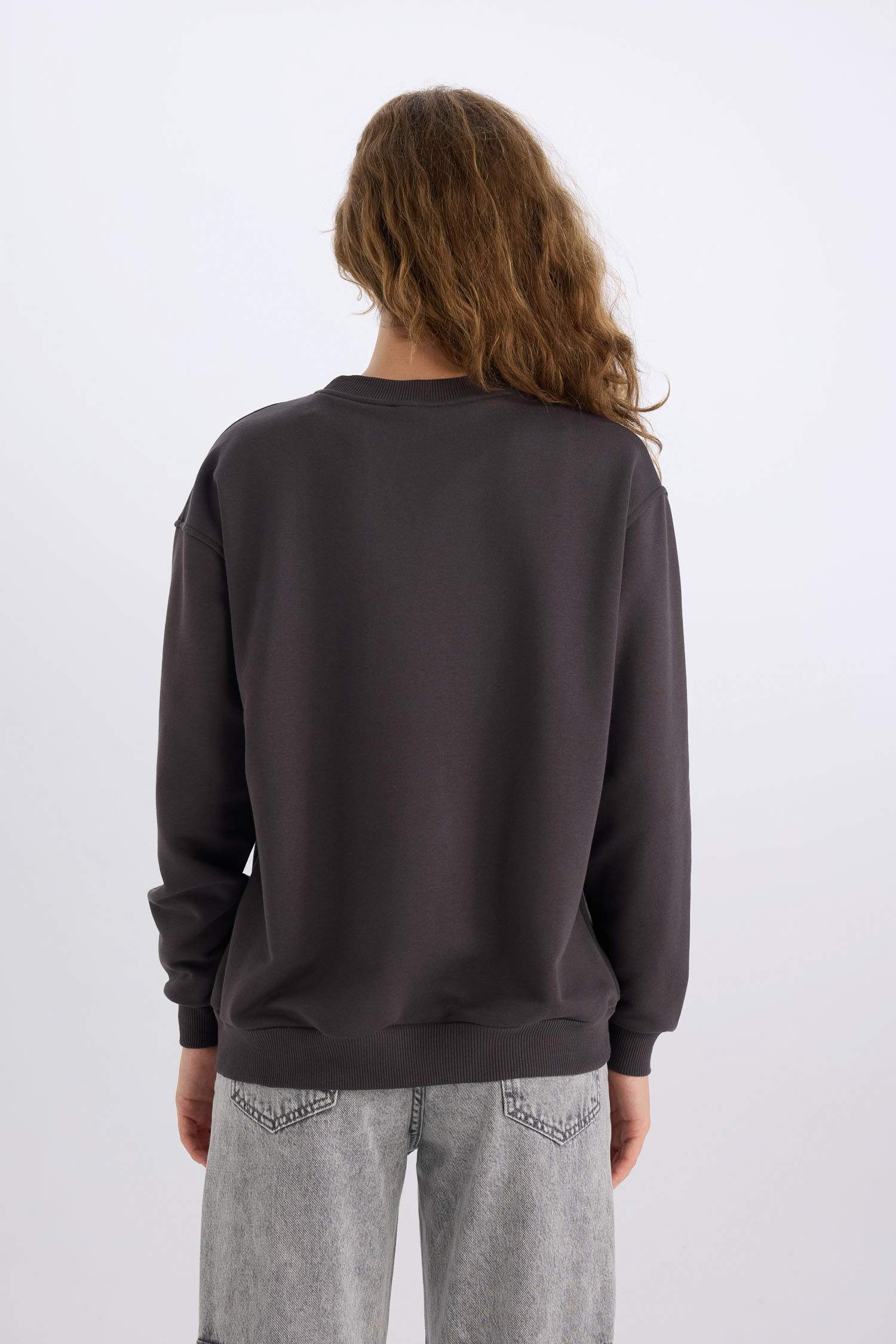  Oversize Geniş Kalıp Bisiklet Yaka Basic Düz Kalın Sweatshirt
