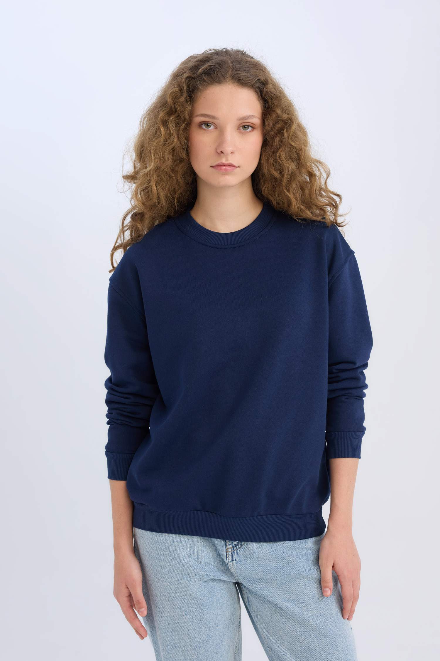 Navy Woman Oversize Fit Long Sleeve Sweatshirt 3201717 | DeFacto