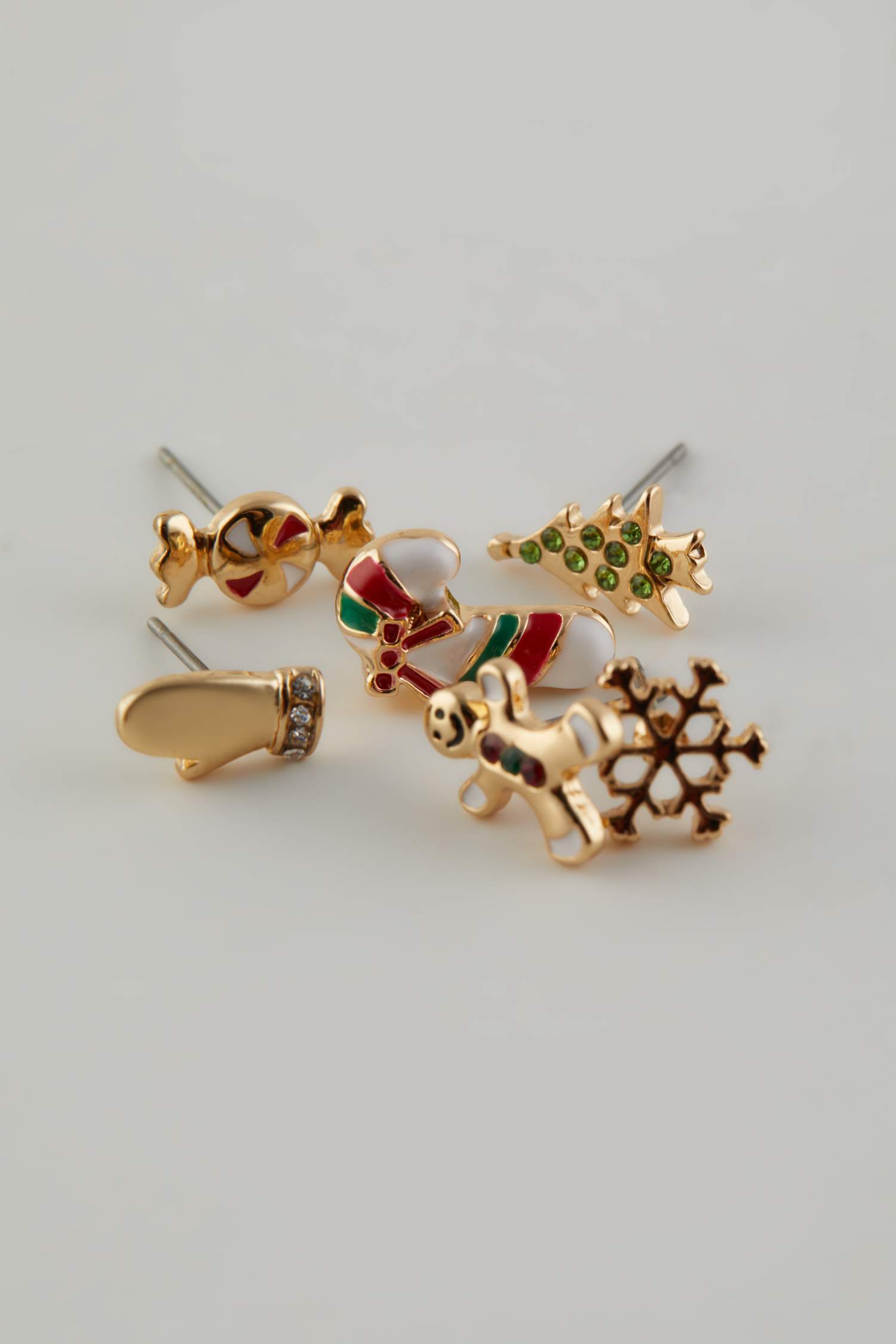 Kadın Yılbaşı Temalı 6'lı Küpe