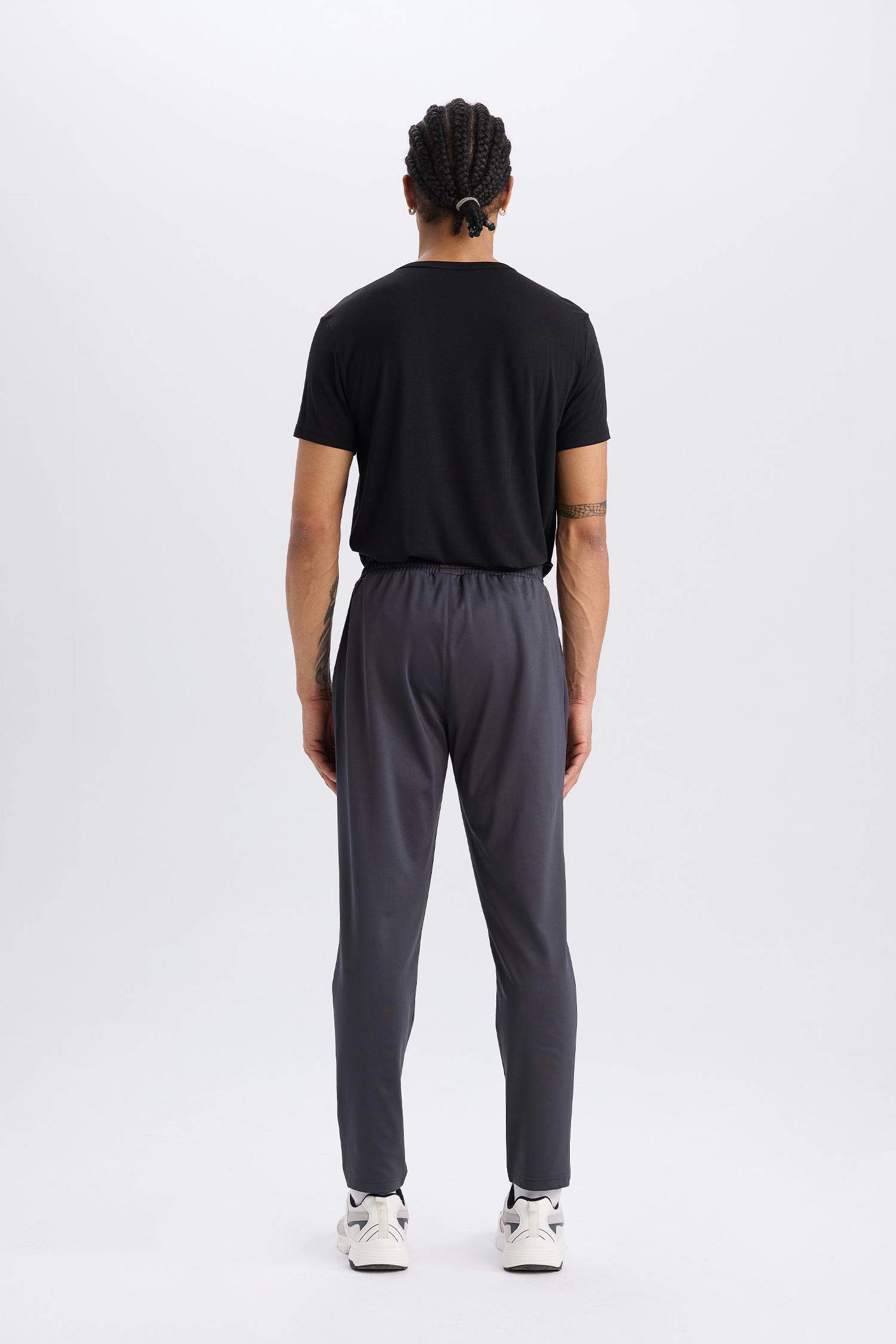 بنطلون جوجر قماش سكوبا سليم فيت ستاندارت