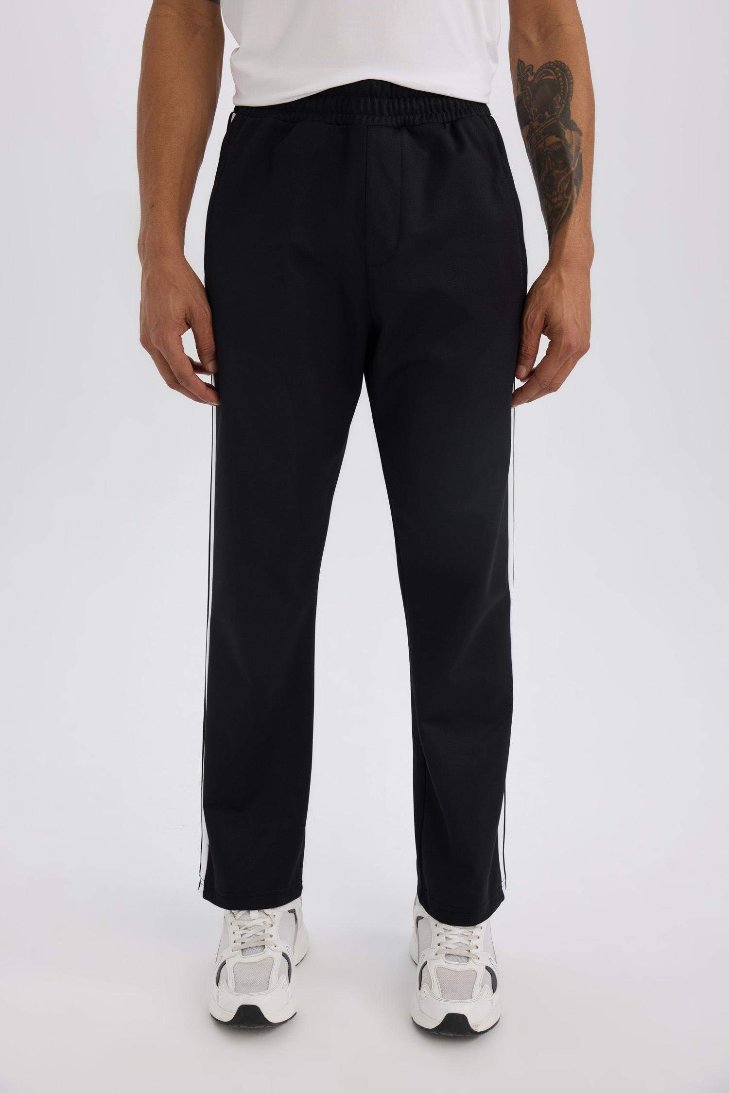 Sporcu Jogger Eşofman Altı Standart Fit Standart Paça Skuba Dalgıç Kumaş Beli Lastikli Düz Paça