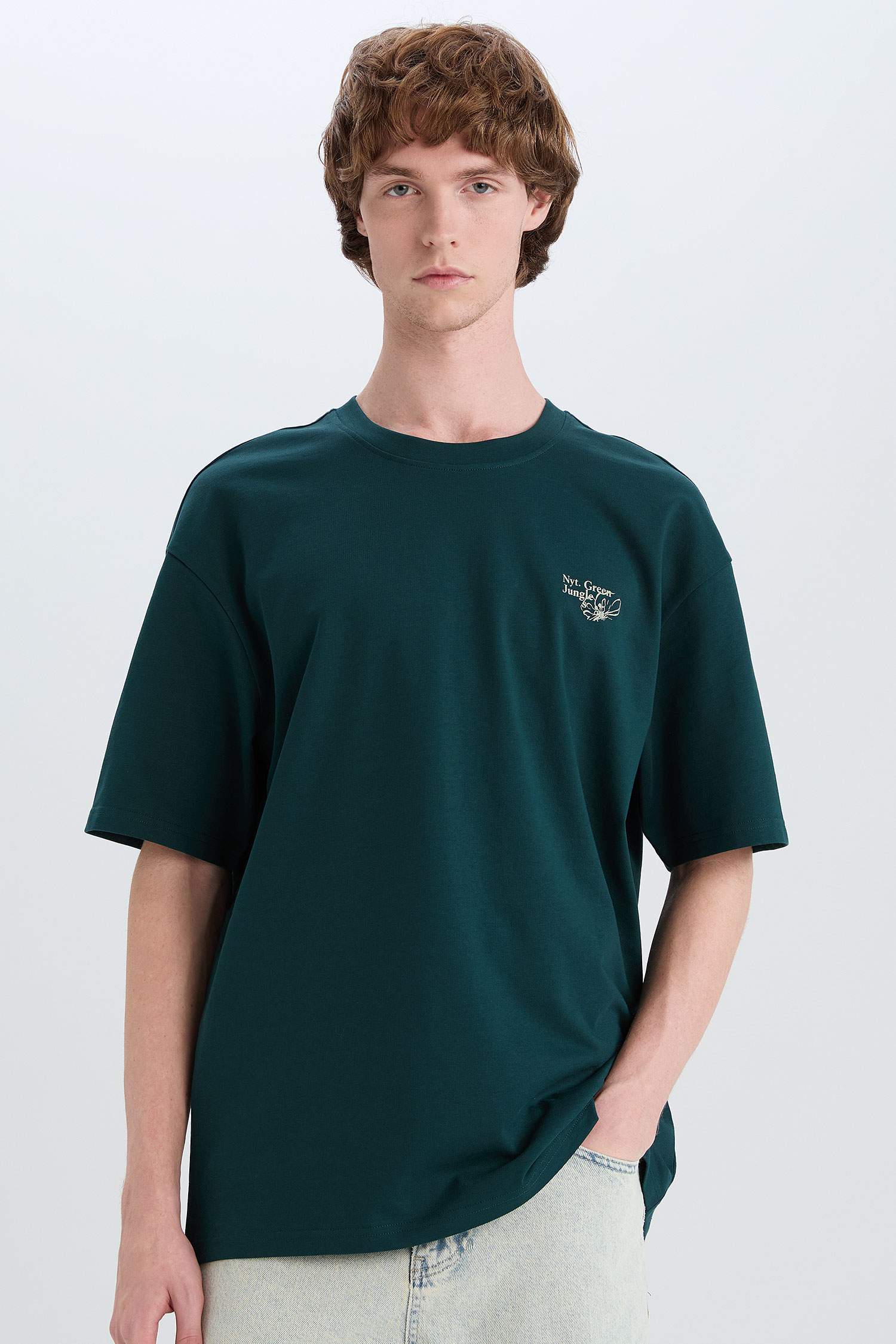 %100 Pamuk Boxy Fit Bisiklet Yaka Sırt Baskılı Kısa Kollu Tişört