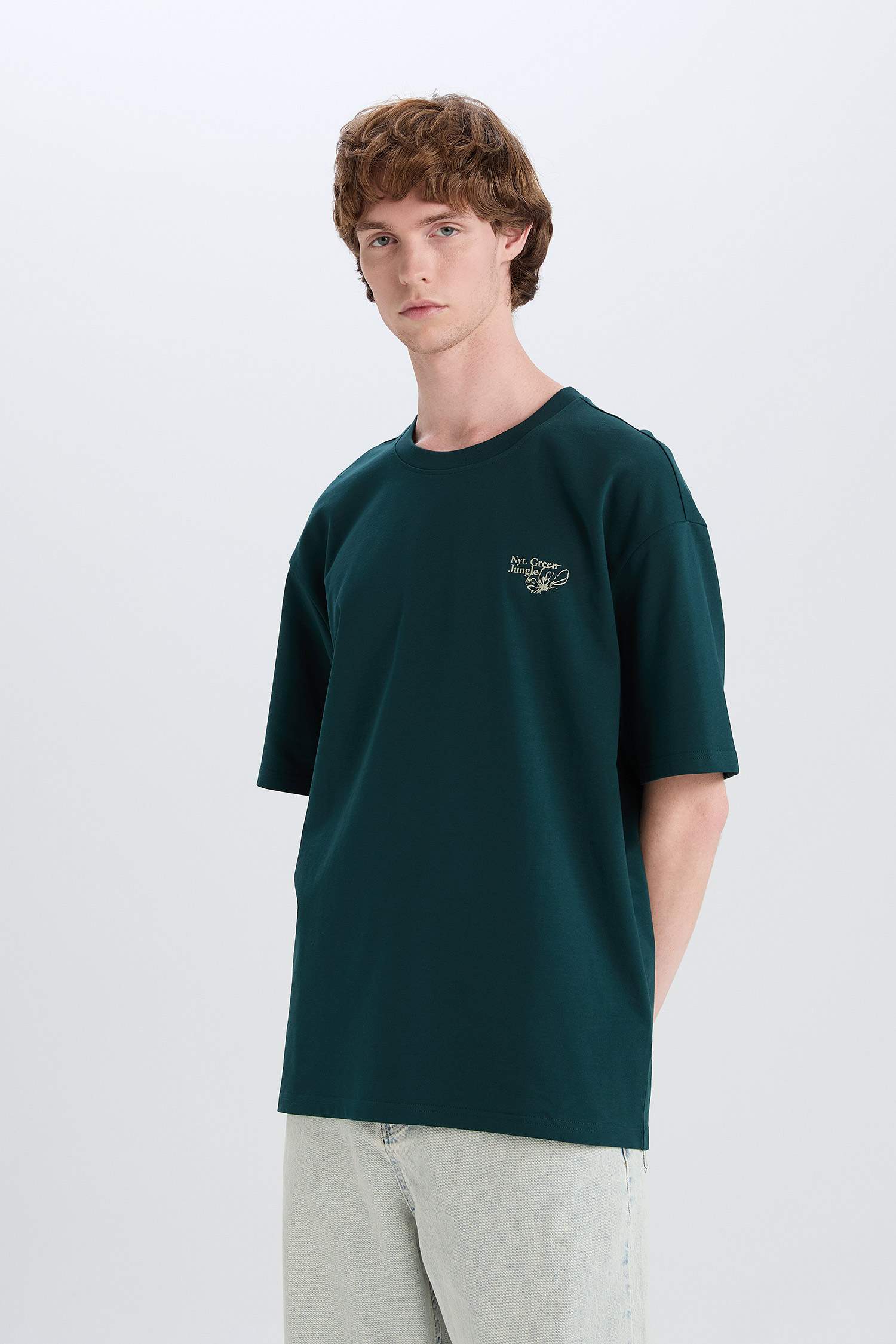 %100 Pamuk Boxy Fit Bisiklet Yaka Sırt Baskılı Kısa Kollu Tişört