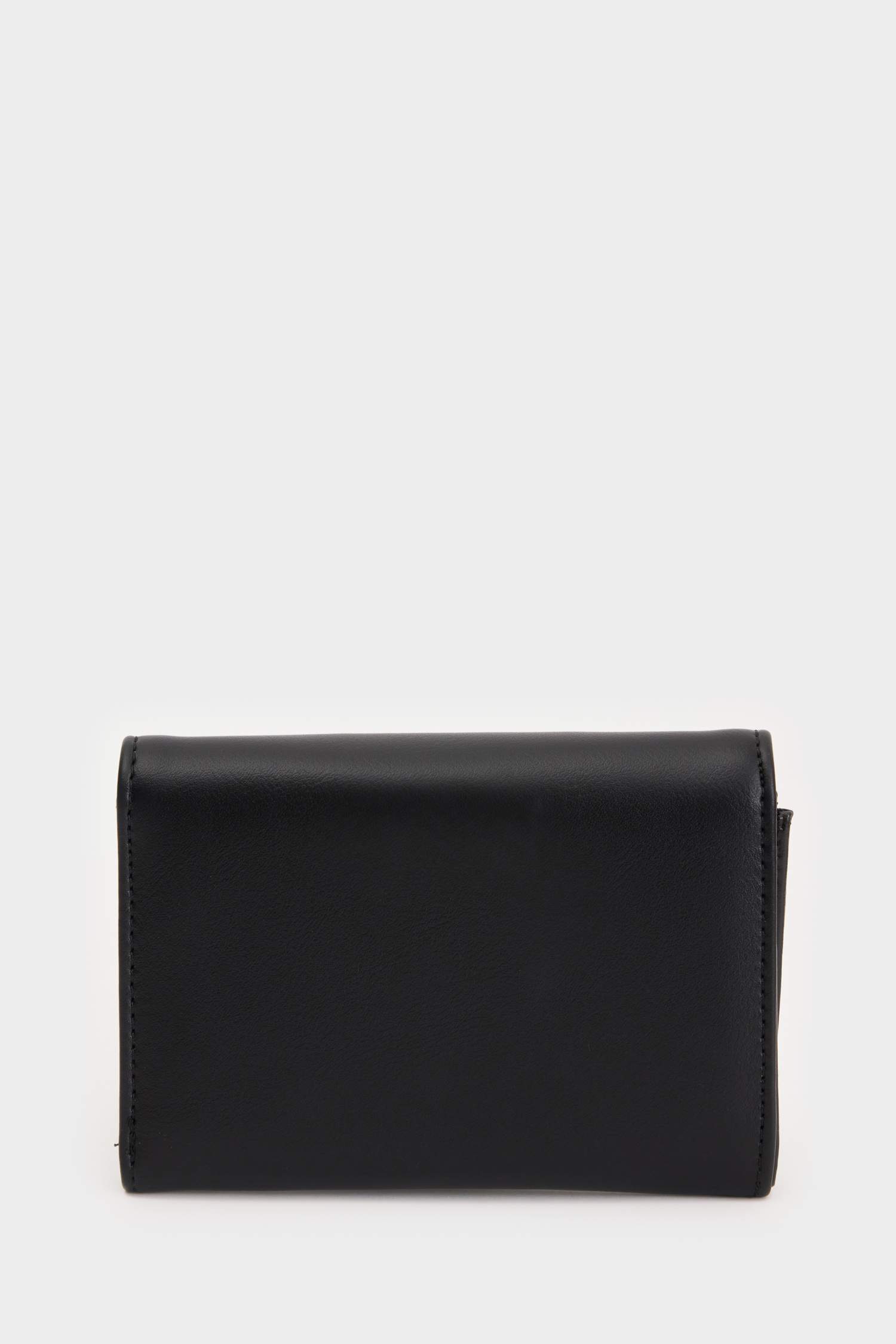 Woman Faux Leather Wallets