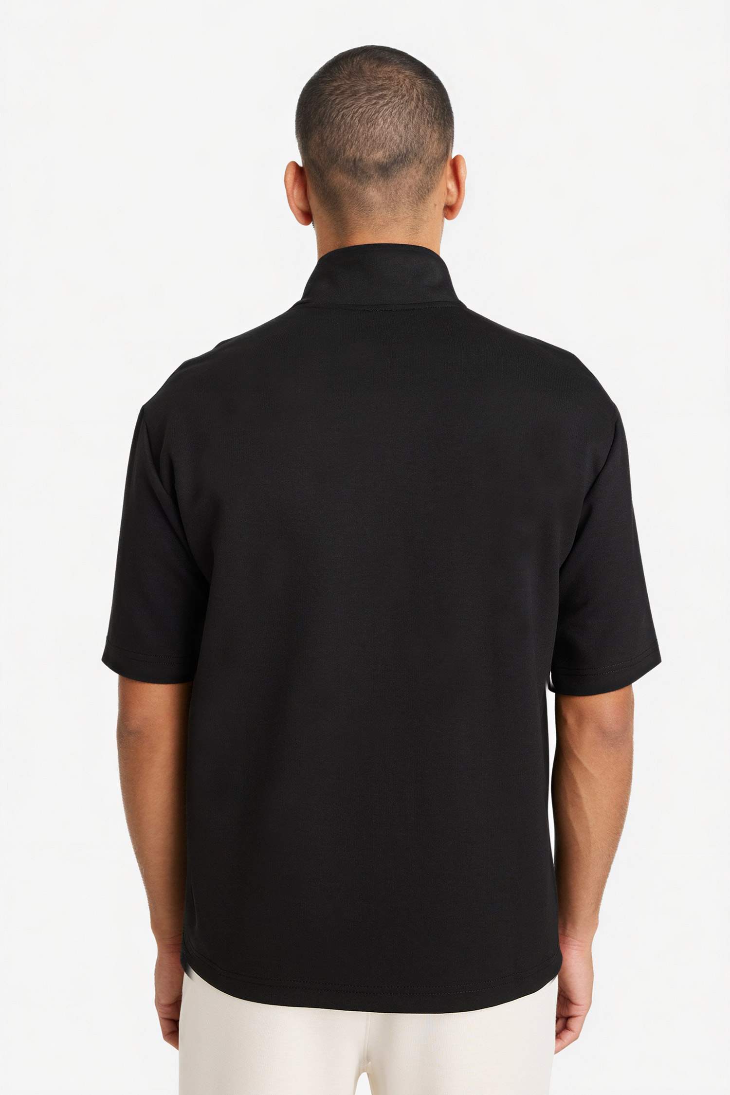 تيشيرت رياضي نص كم قماش سكوبا قصة عادية من DeFactoFit