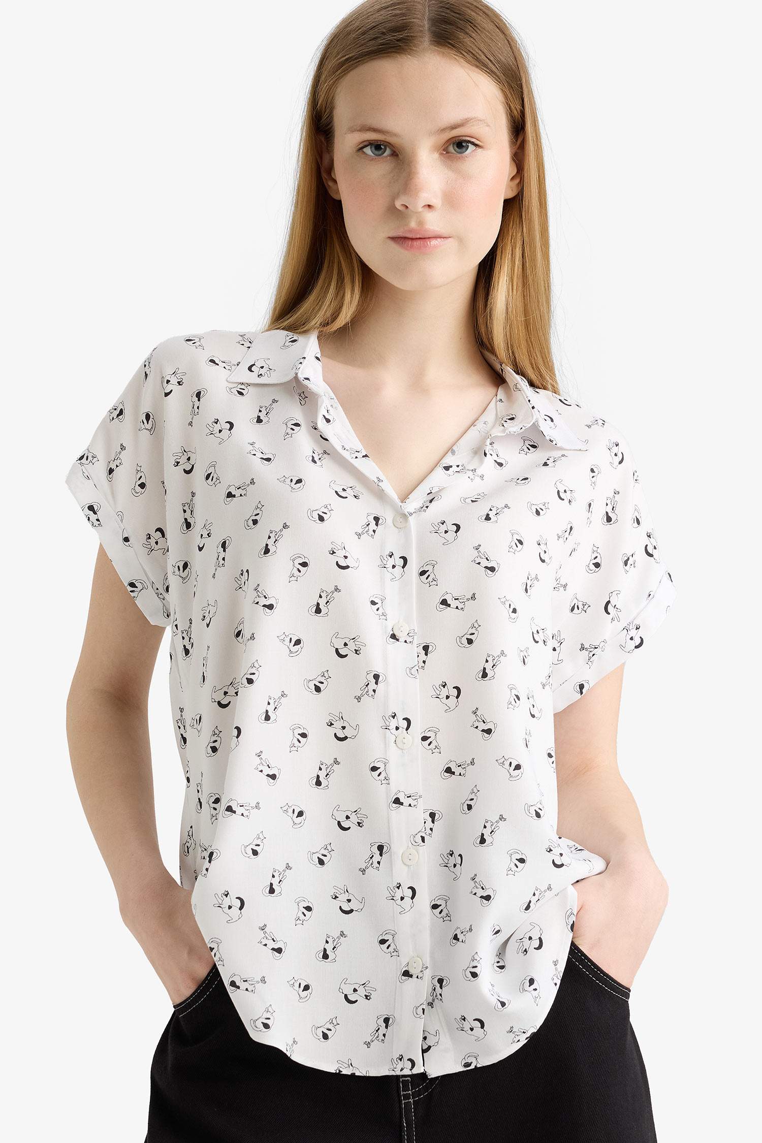 Regular Fit Shirt Collar Viscose Short Sleeve Shirt