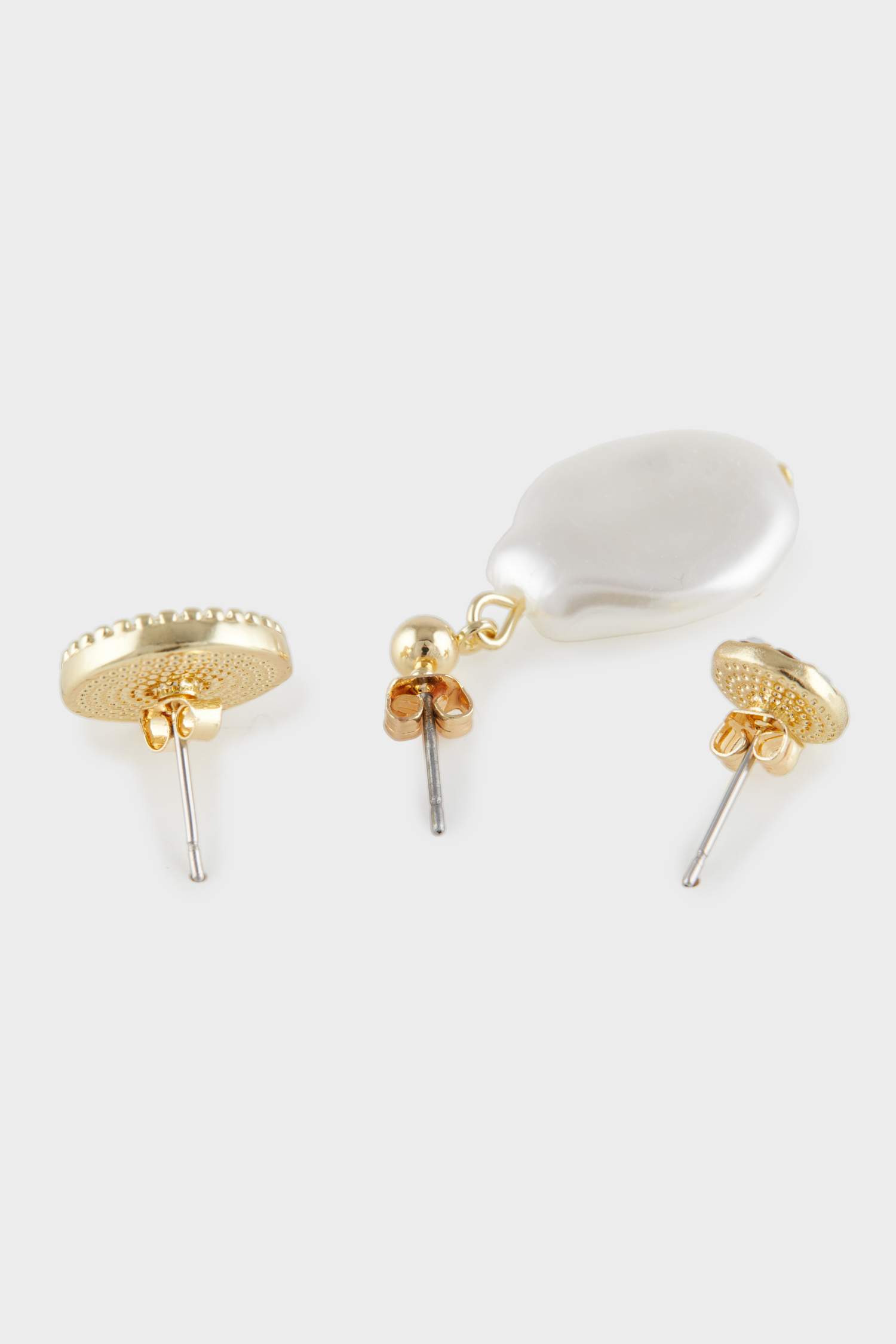 Woman 3 Piece Gold Earrings