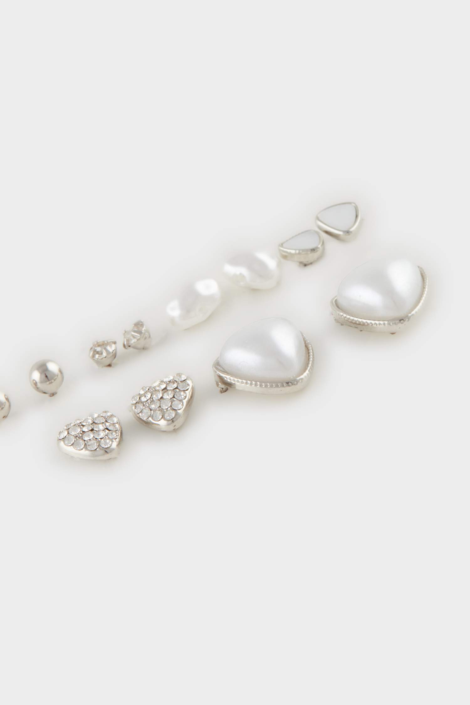 Kadın İncili 6'lı Silver Küpe