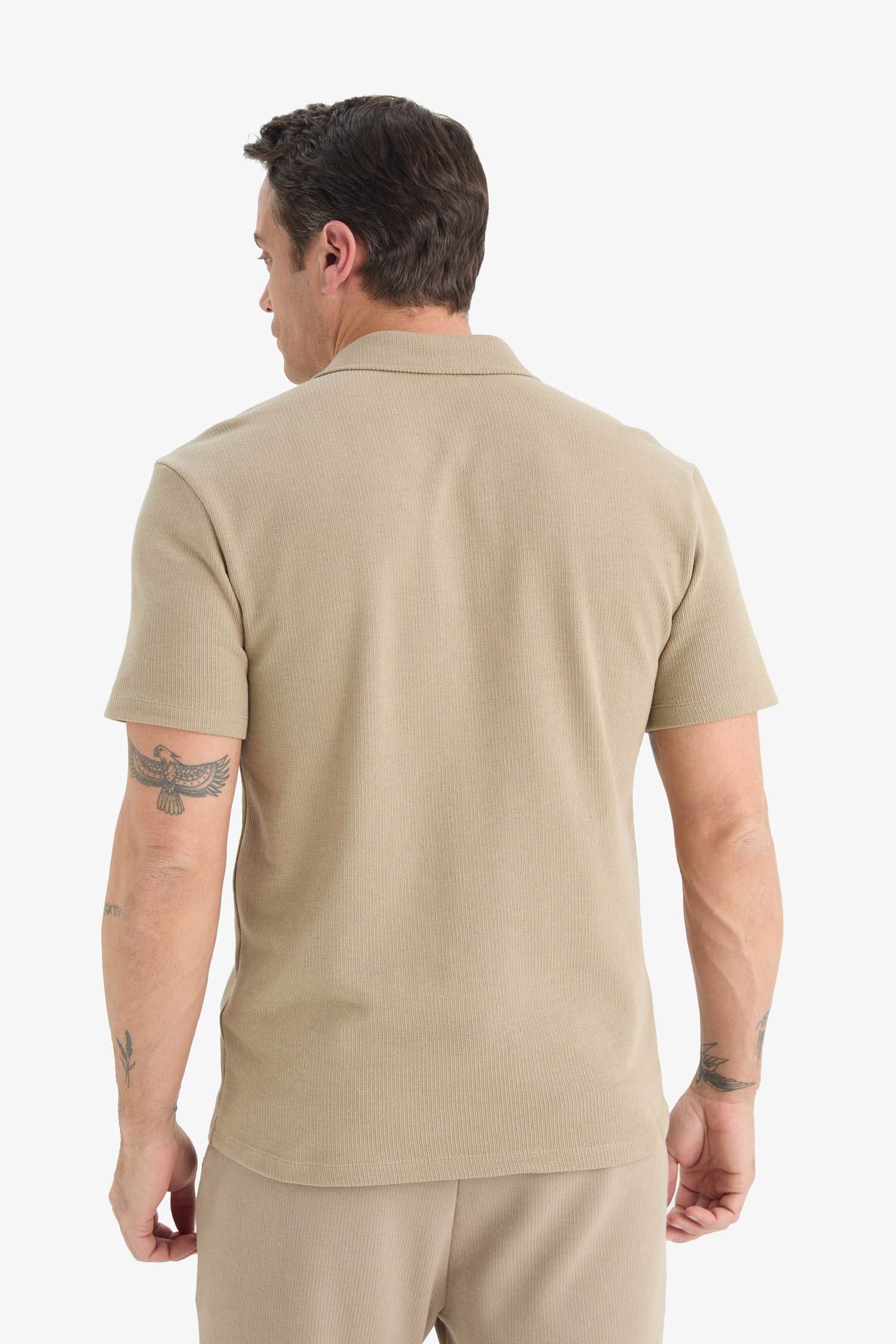 Regular Fit Polo Yaka Kısa Kollu Dokulu Tişört