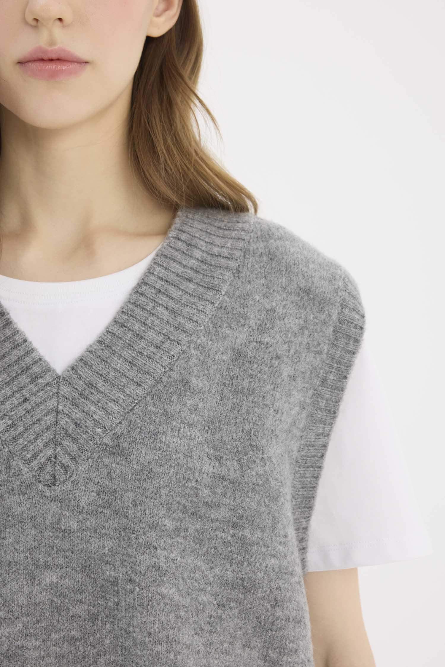 Oversize Geniş Kalıp Basic Düz V Yaka Triko Süveter