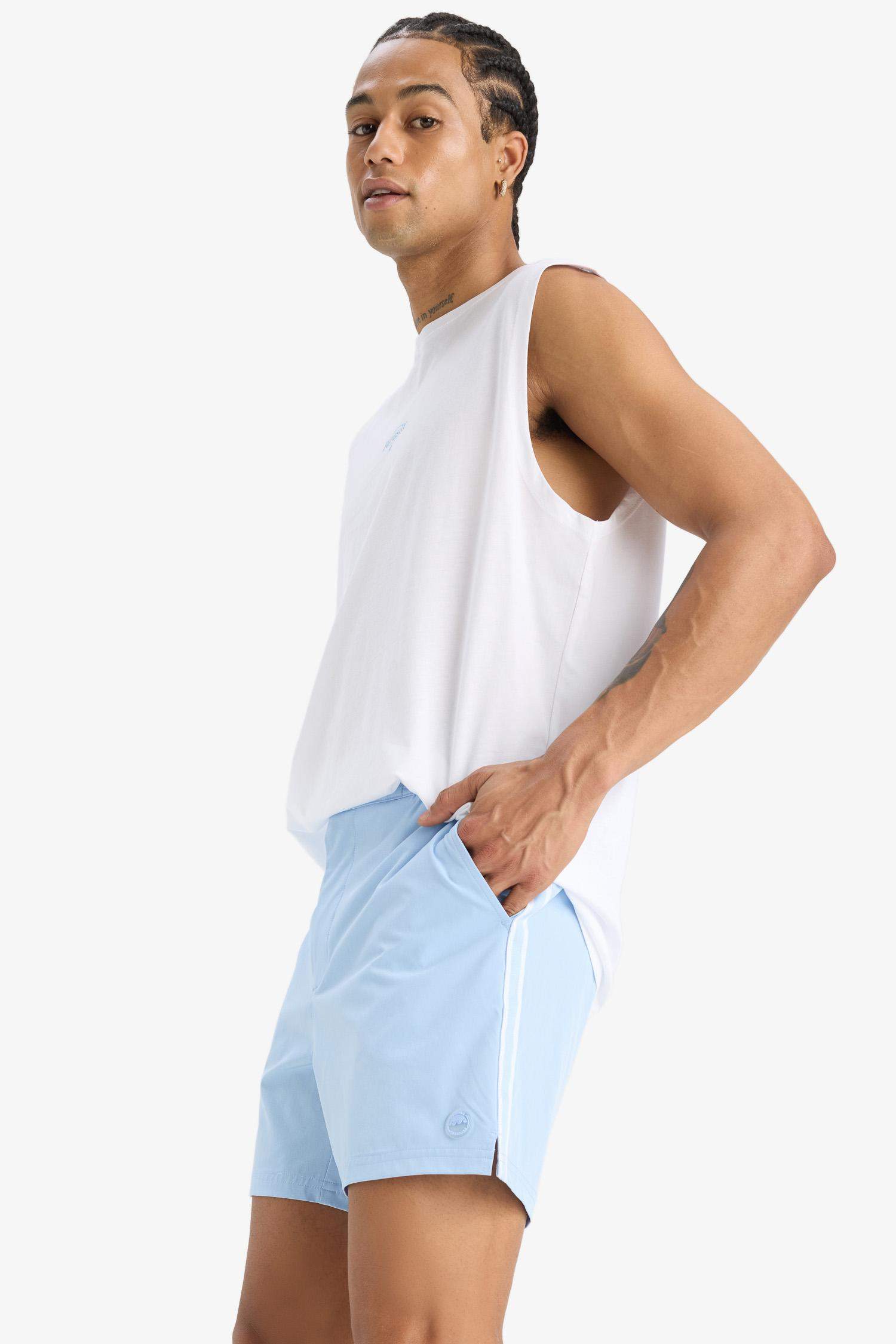 DeFactoFit Esnek Dokulu Kısa Boy Deniz Şortu