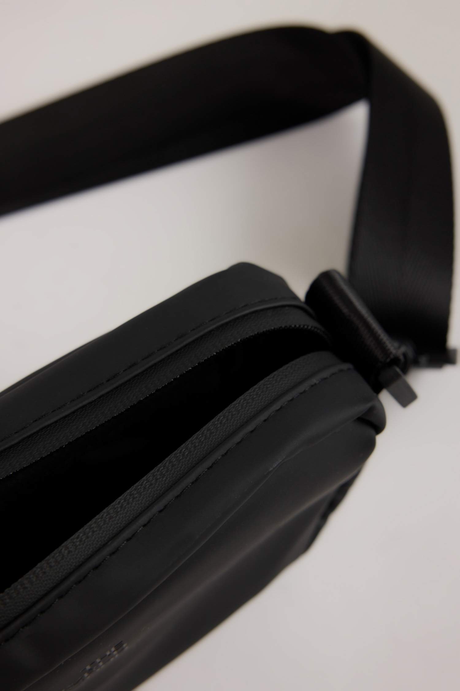 Мужская сумка через плечо из искусственной кожи