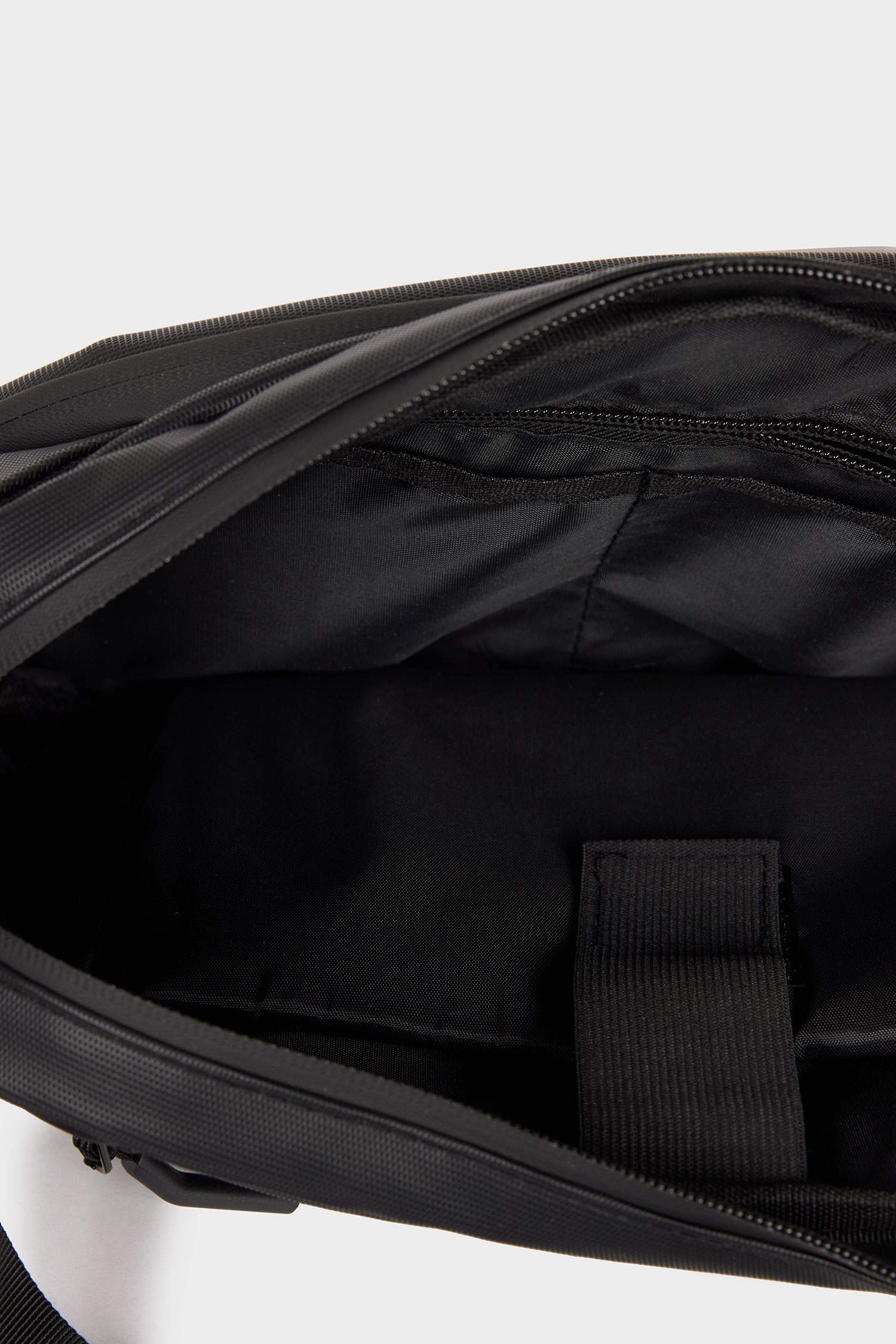 جنطة خصر رجالي جلد صناعي