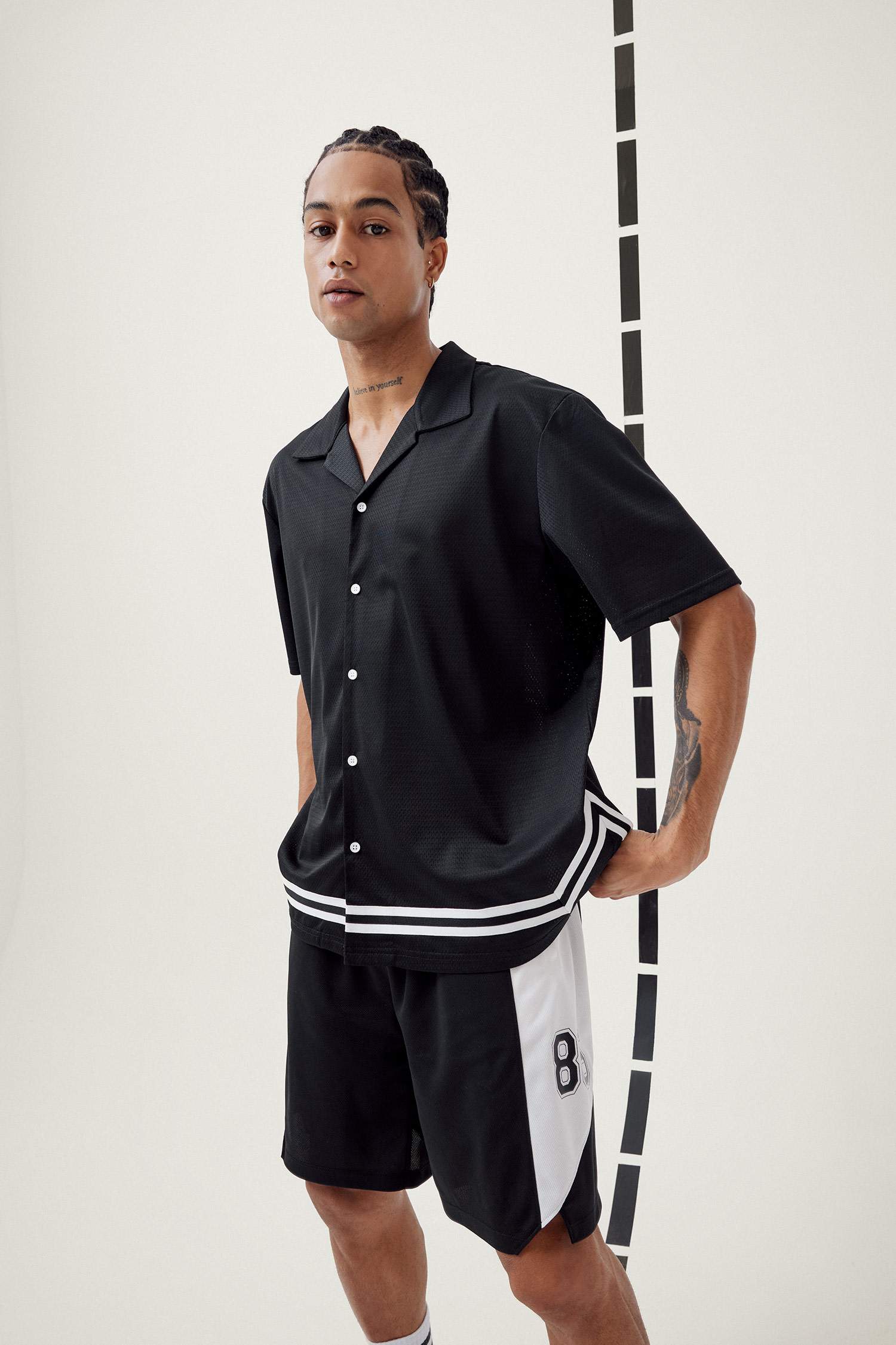 DeFactoFit Hızlı Kuruyan Oversize Geniş Kalıp Bisiklet Yaka Sırt Baskılı Sporcu Kısa Kollu Tişört