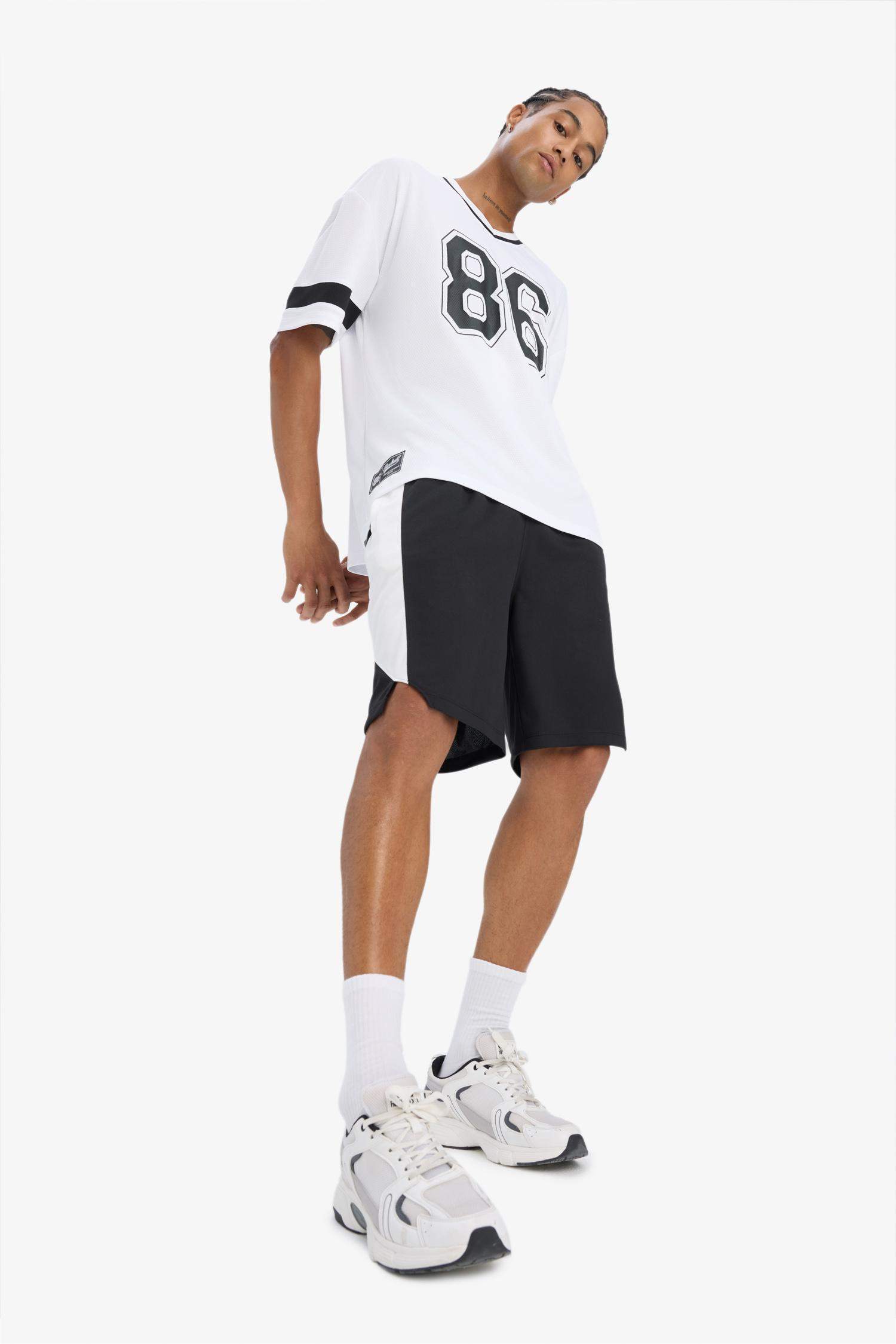 Short de sport à coupe standard de DeFactoFit