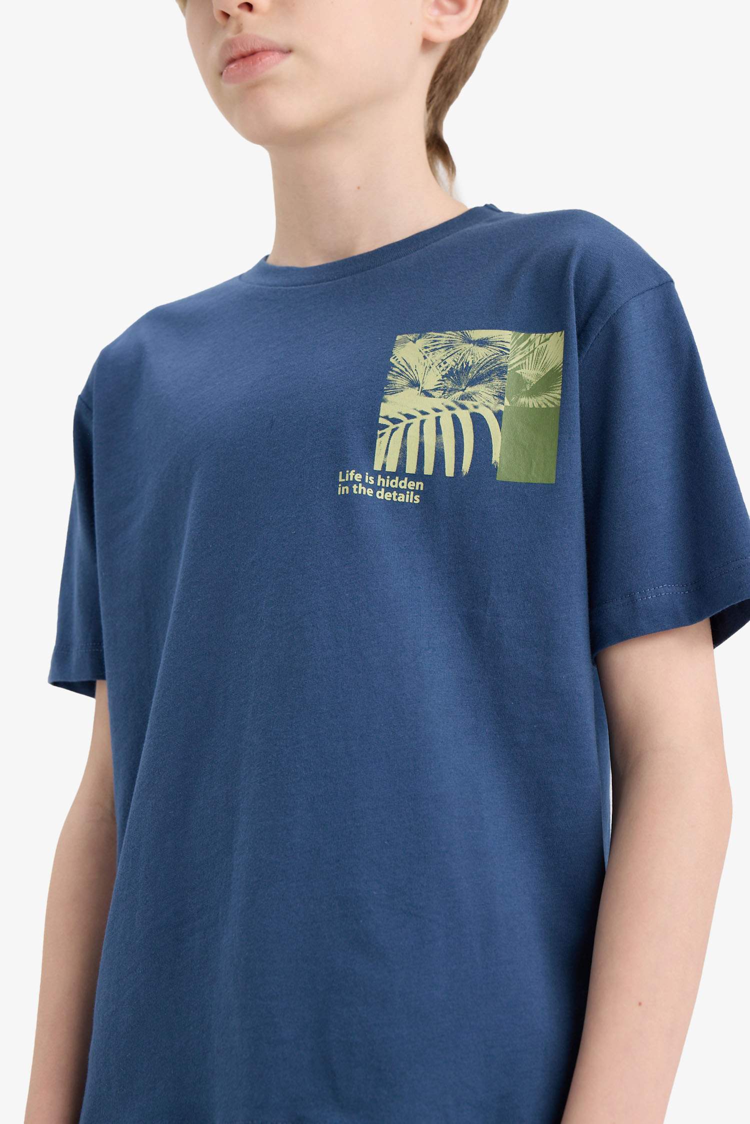 Erkek Çocuk Bisiklet Yaka Baskılı Kısa Kollu Tişört