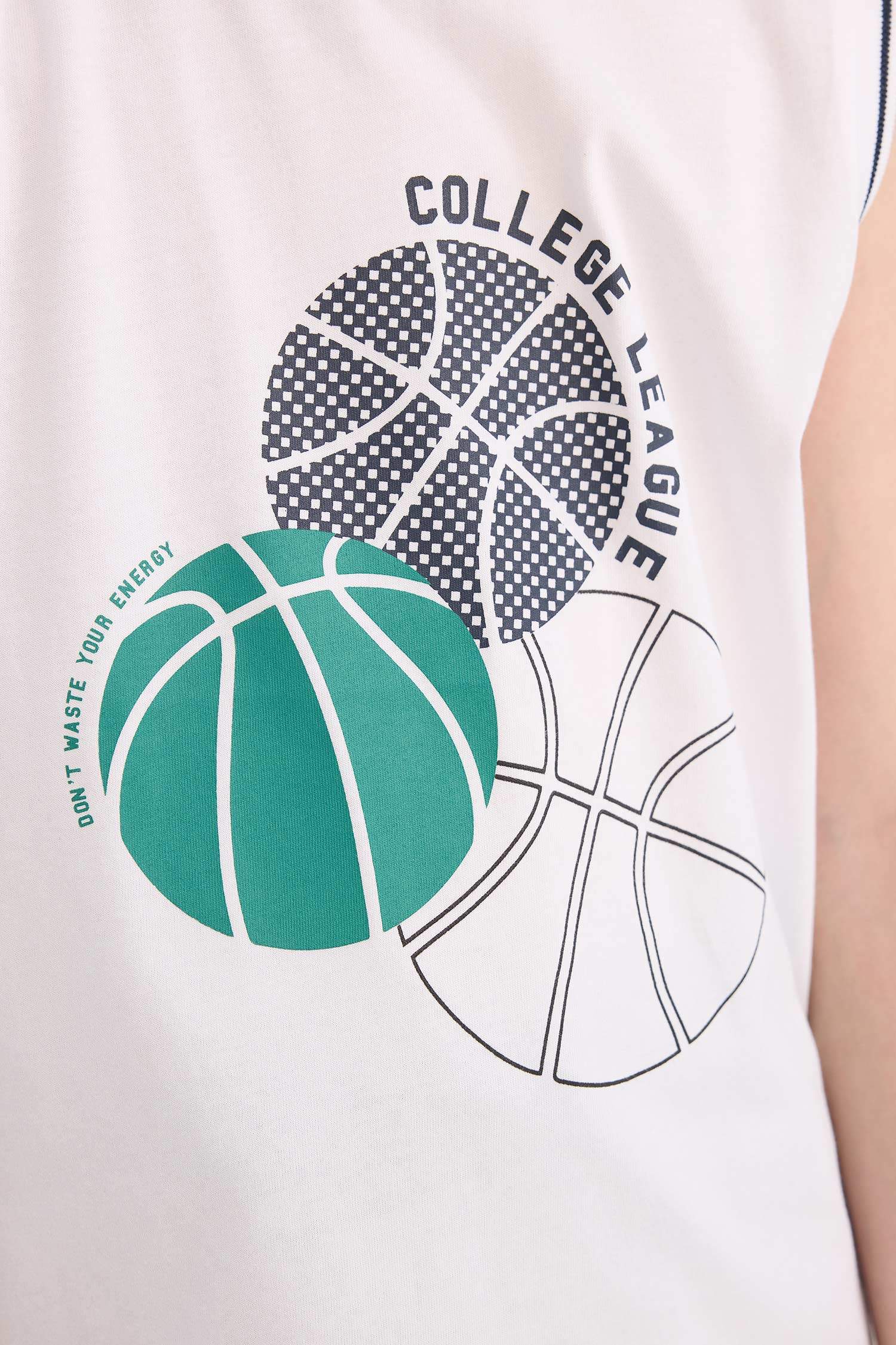 Boy Crew Neck Printed Tank Top