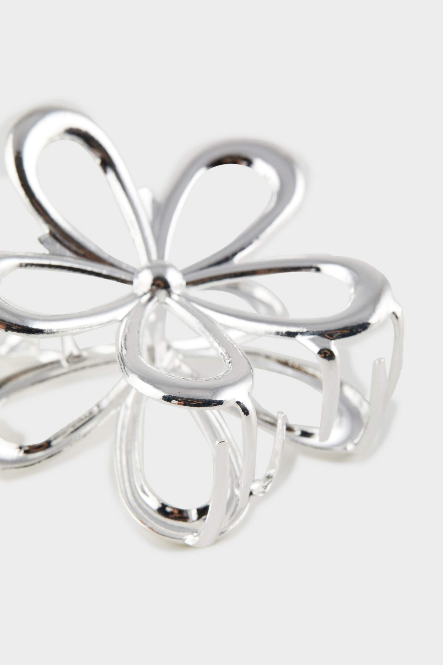 مشبك شعر نسائي فضي فلورال