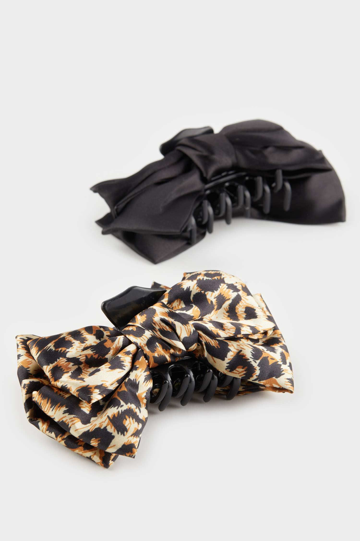 مشبك شعر نسائي اسود وتايجر - قطعتين