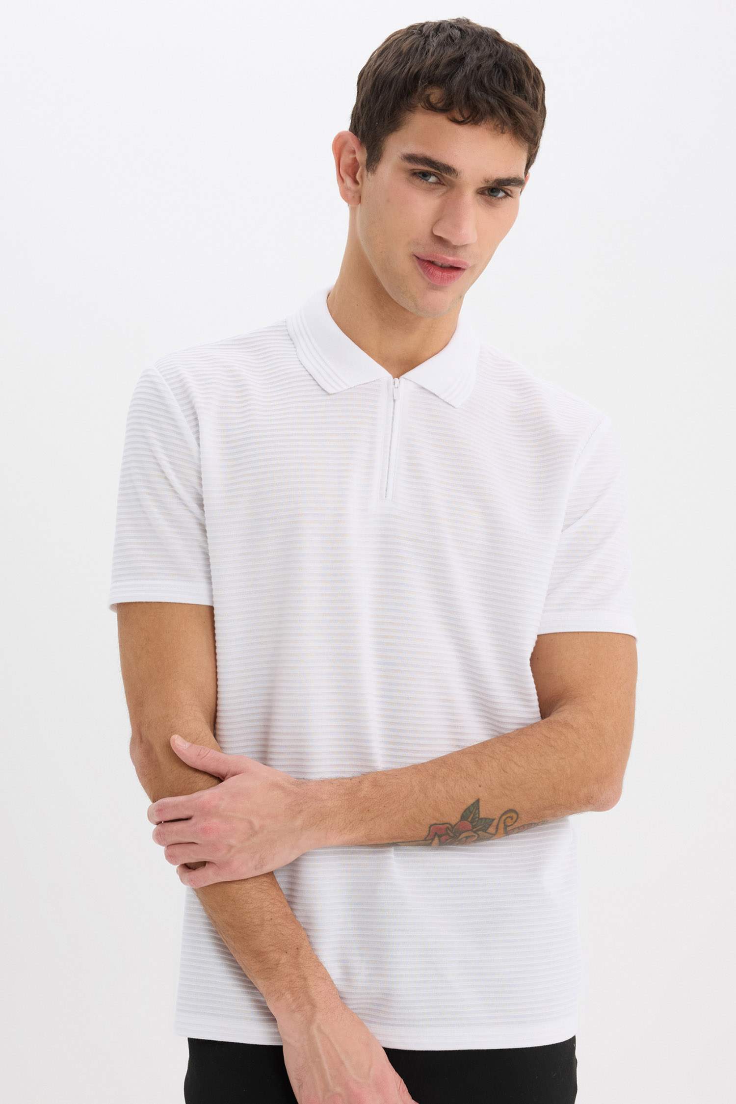 Regular Fit Zippered Short Sleeve Polo T-Shirt