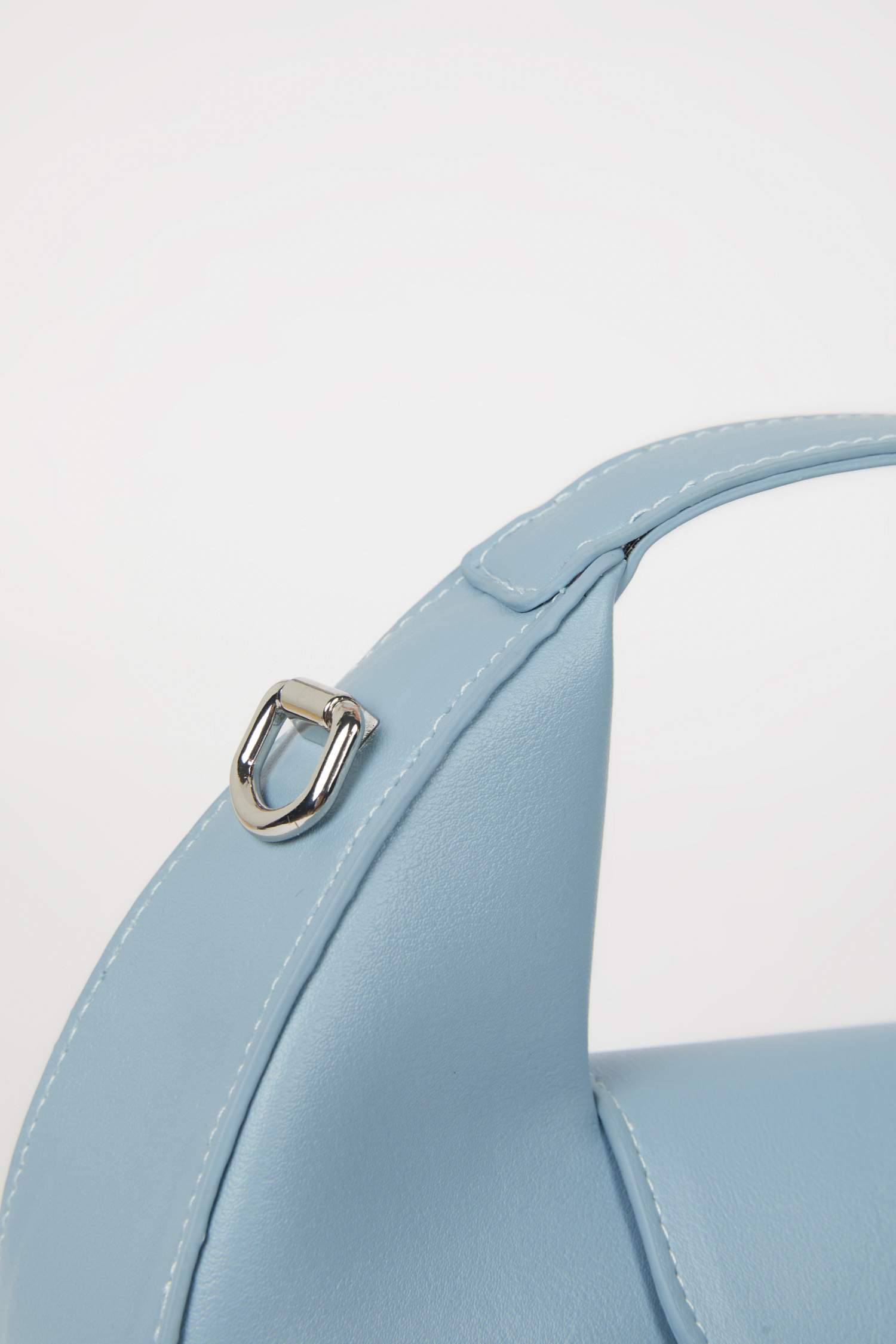 جنطة يد جلد صناعي