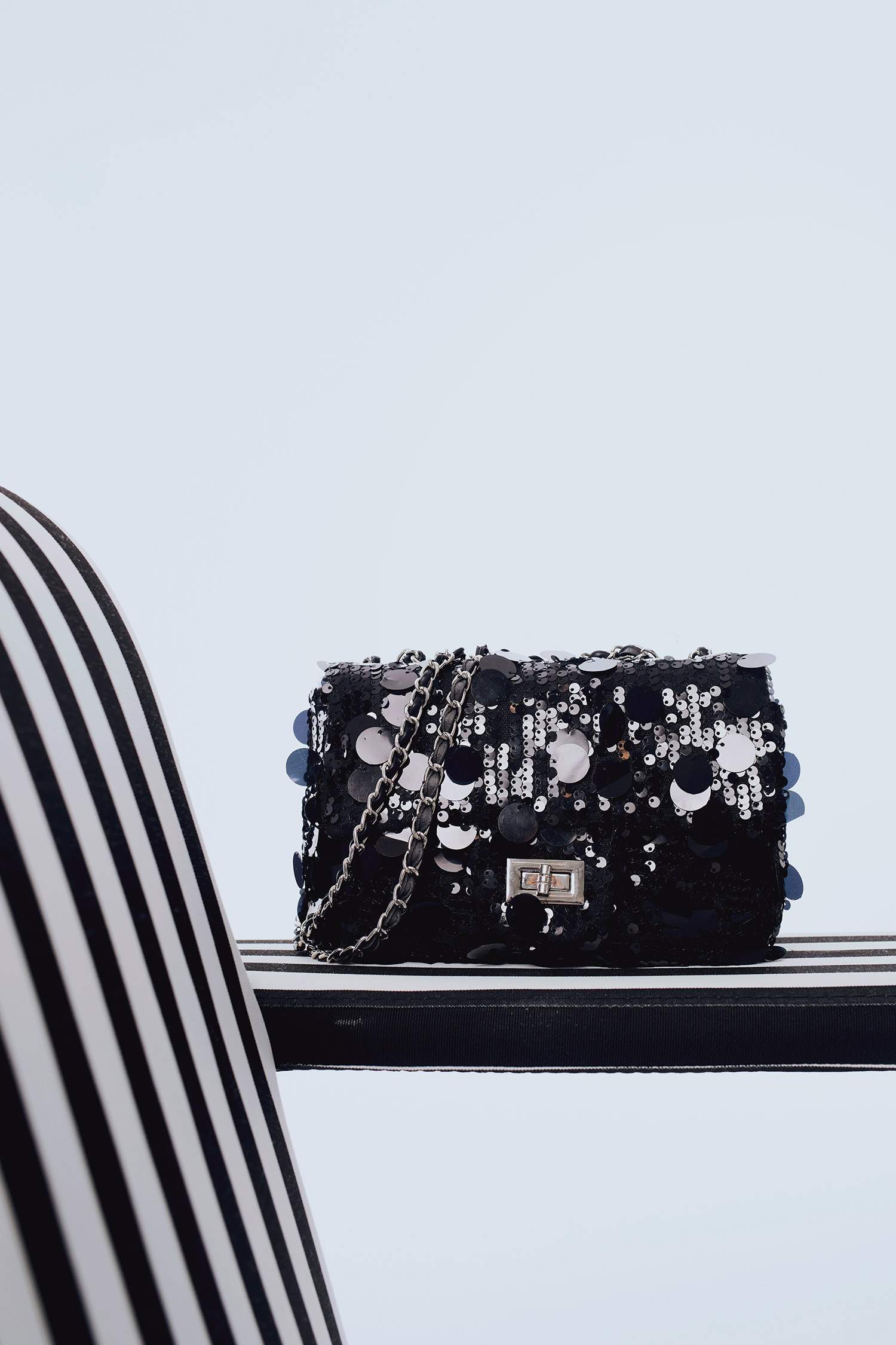 DCEY x DeFacto Kadın Payetli Çapraz Çanta